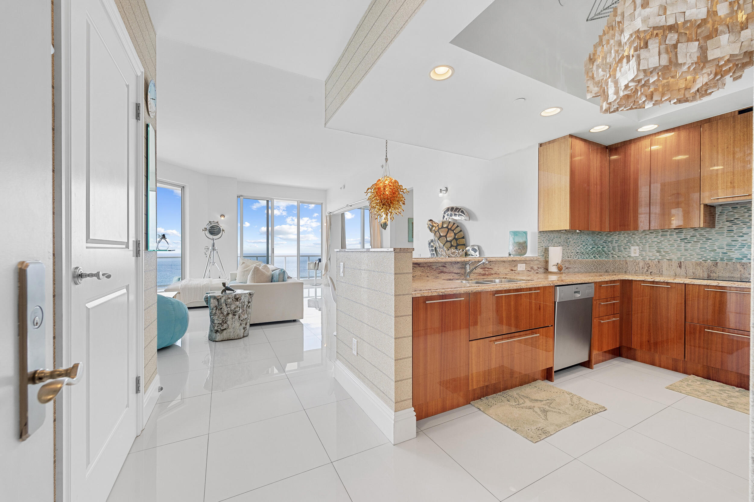 2700 N Ocean #Ph4b, Singer Island FL 33404