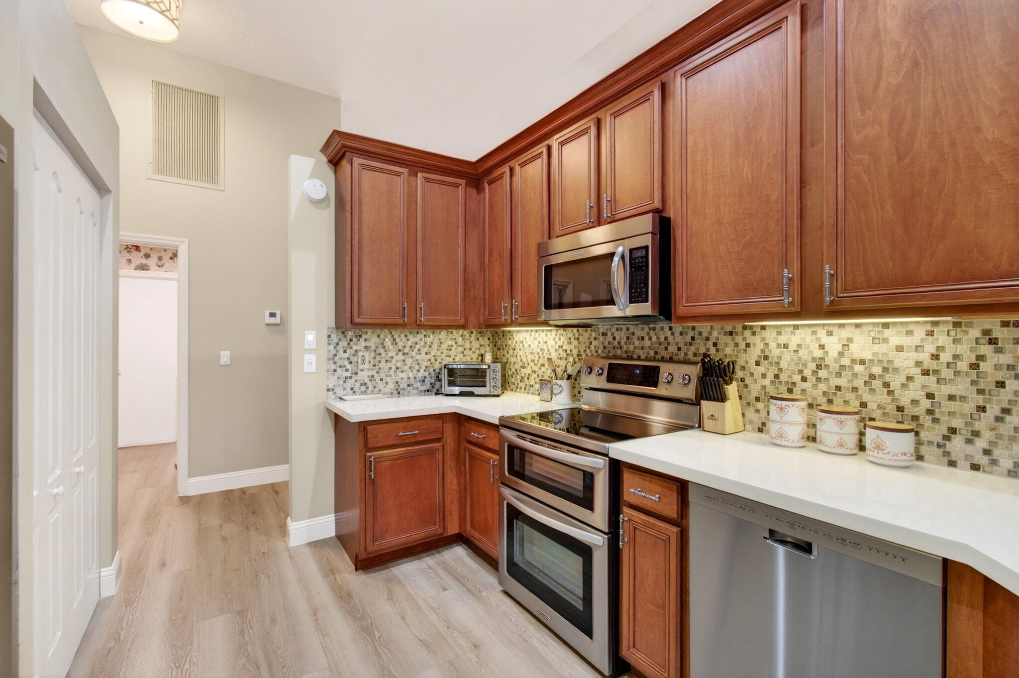 68 Lake Eden, Boynton Beach FL 33435