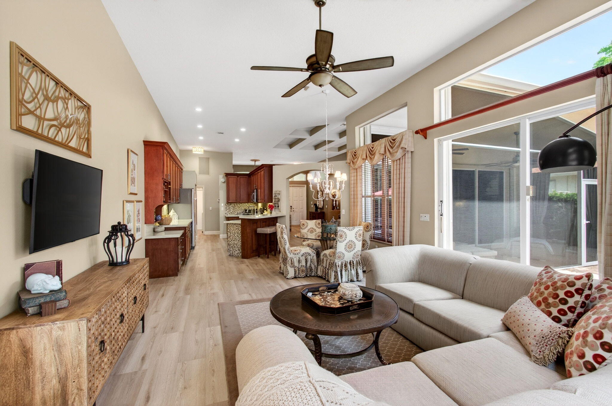 68 Lake Eden, Boynton Beach FL 33435
