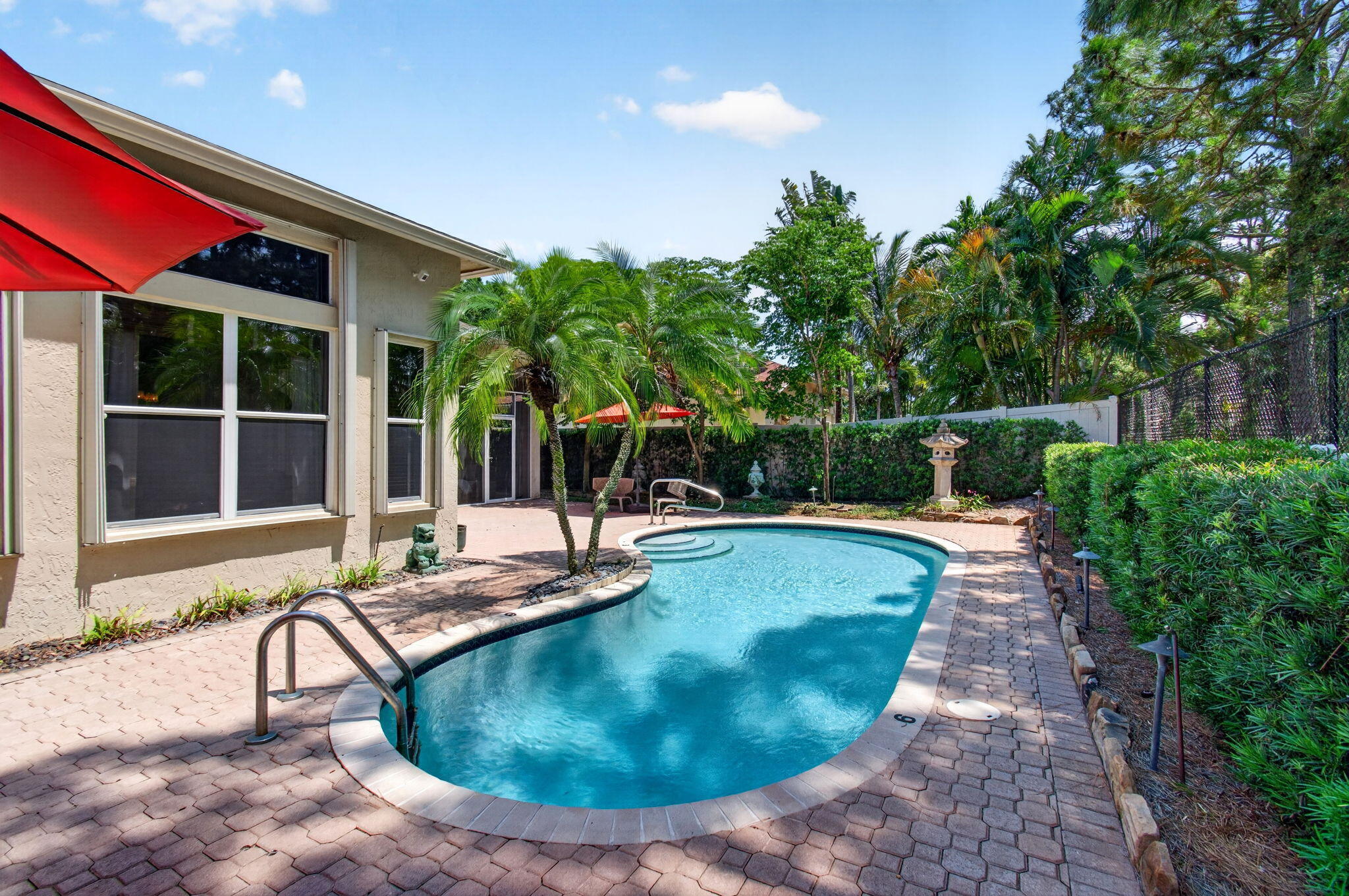 68 Lake Eden, Boynton Beach FL 33435