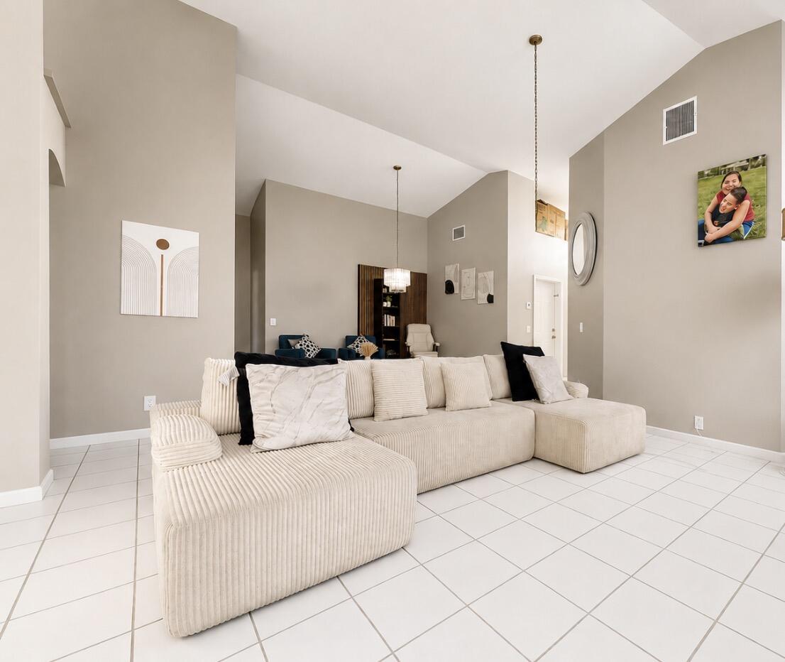 3071 Dogwood, Margate FL 33063