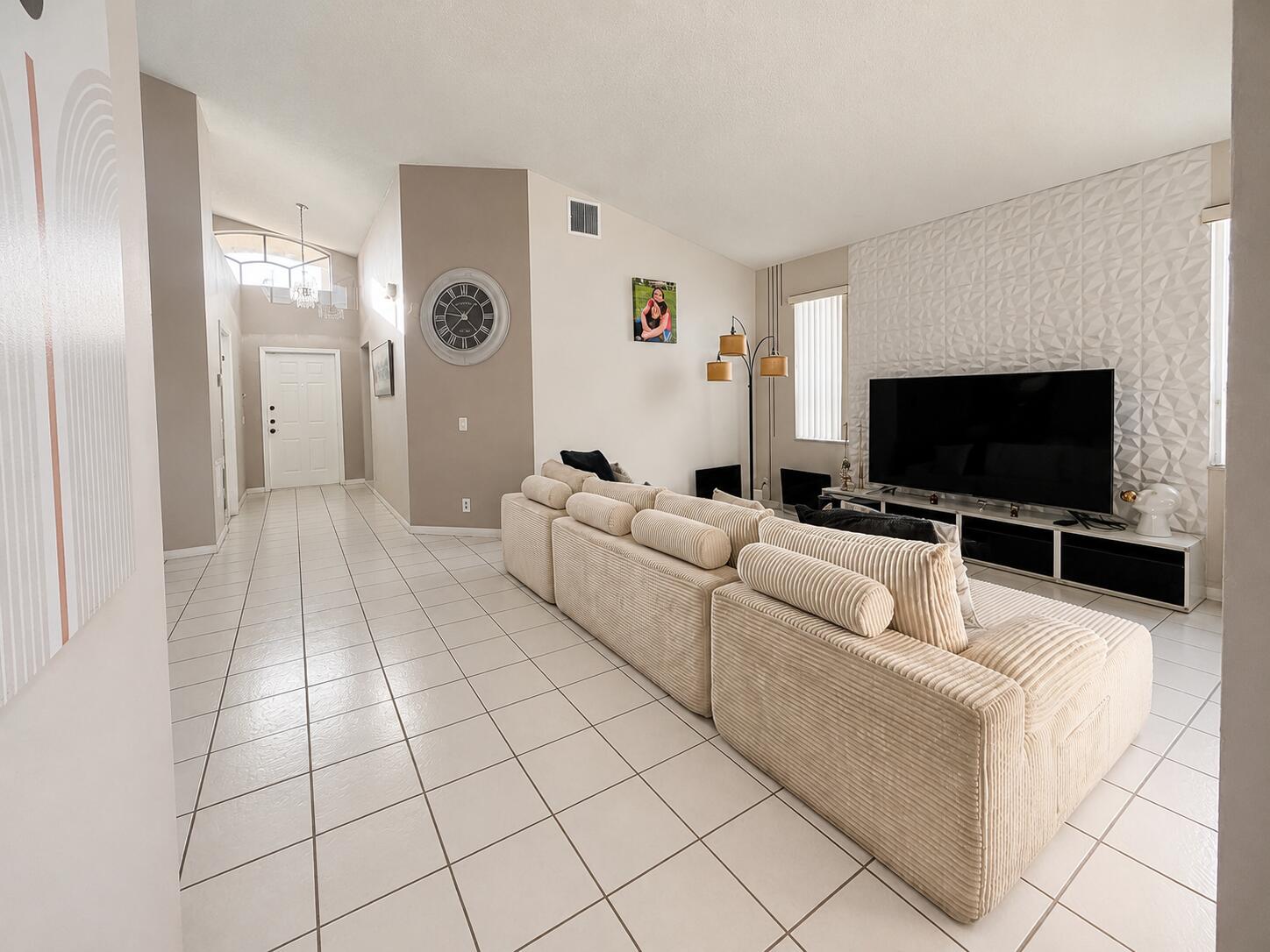 3071 Dogwood, Margate FL 33063
