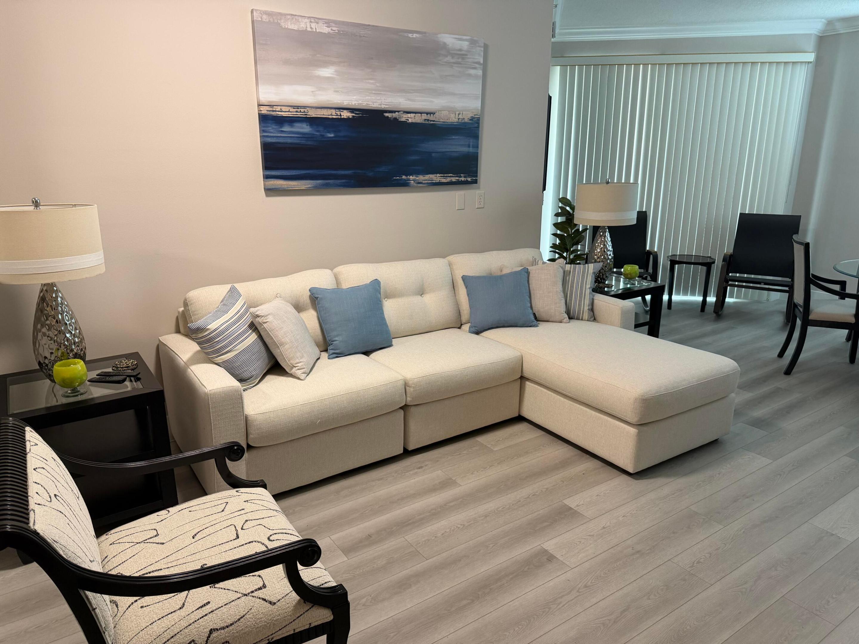 804 E Windward #618, Lantana FL 33462