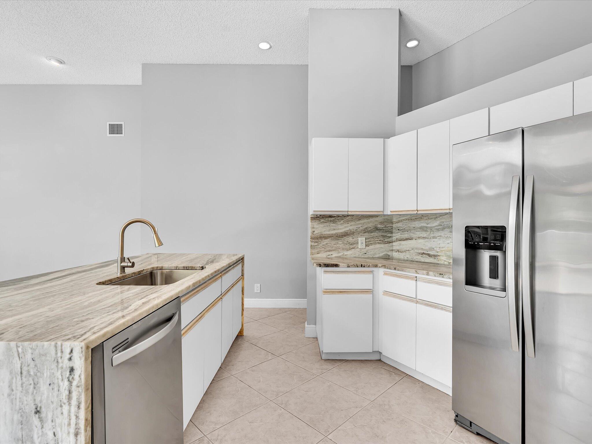 10434 NW 6th, Coral Springs FL 33071