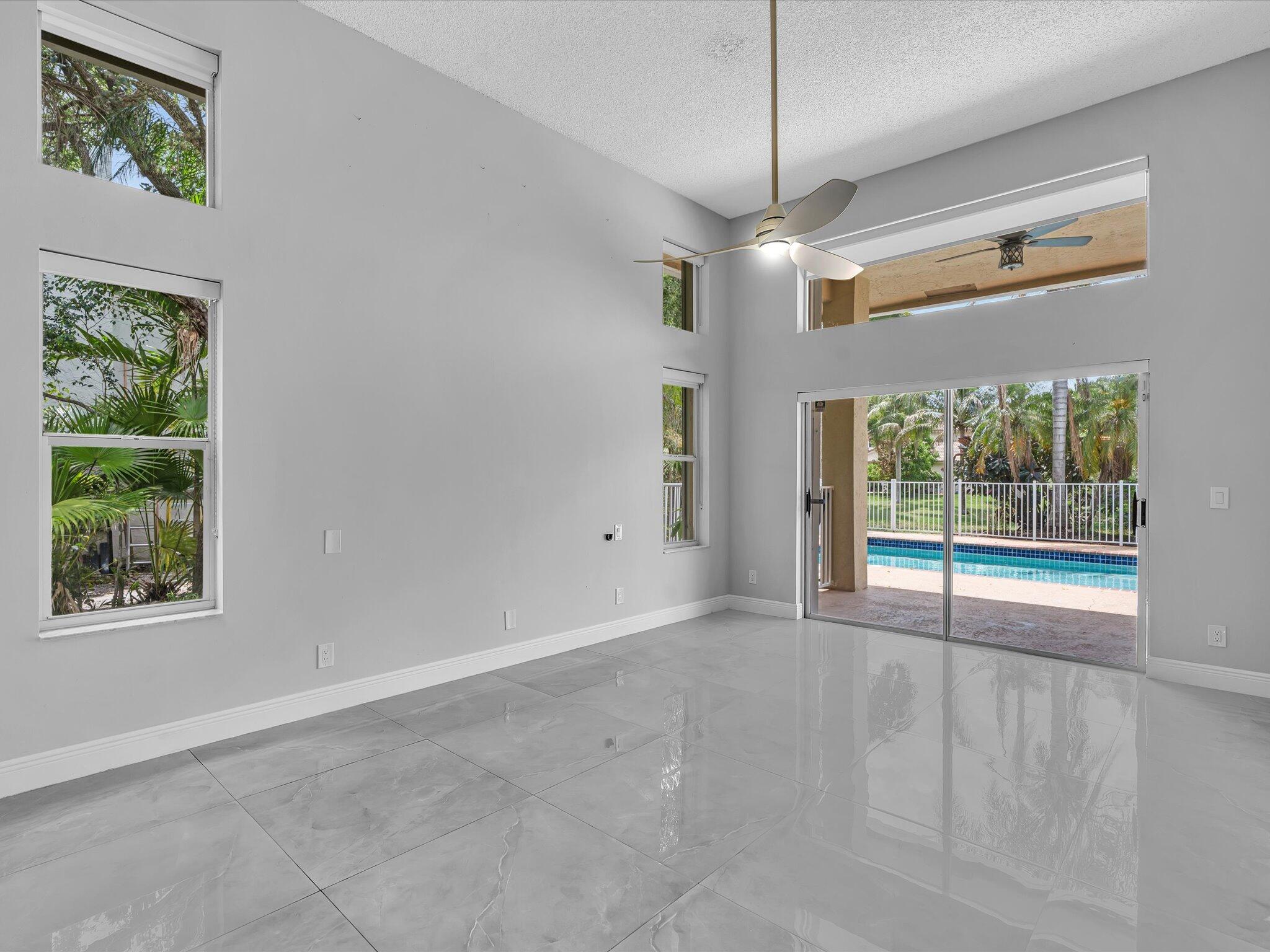 10434 NW 6th, Coral Springs FL 33071