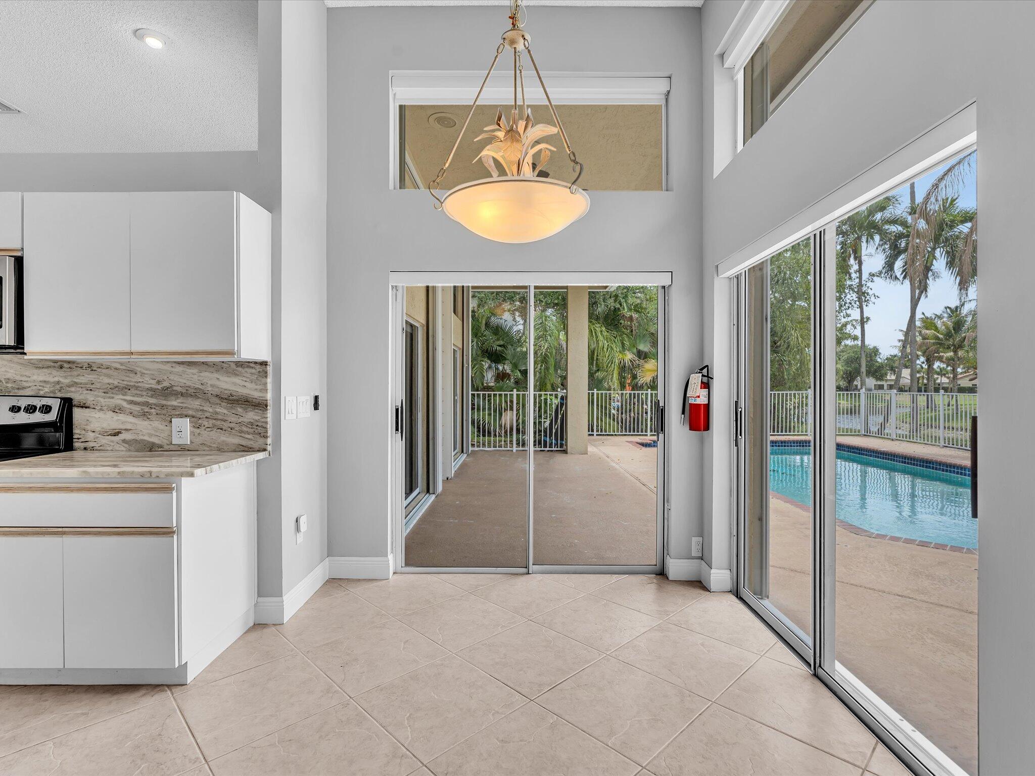 10434 NW 6th, Coral Springs FL 33071
