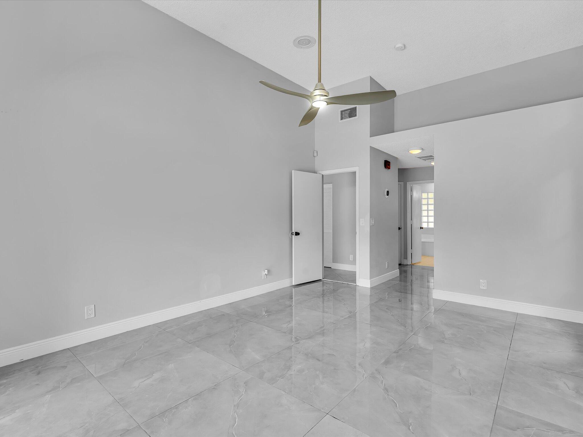 10434 NW 6th, Coral Springs FL 33071