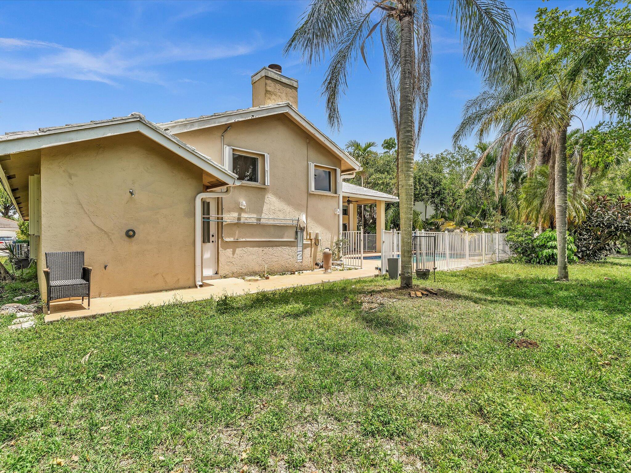 10434 NW 6th, Coral Springs FL 33071