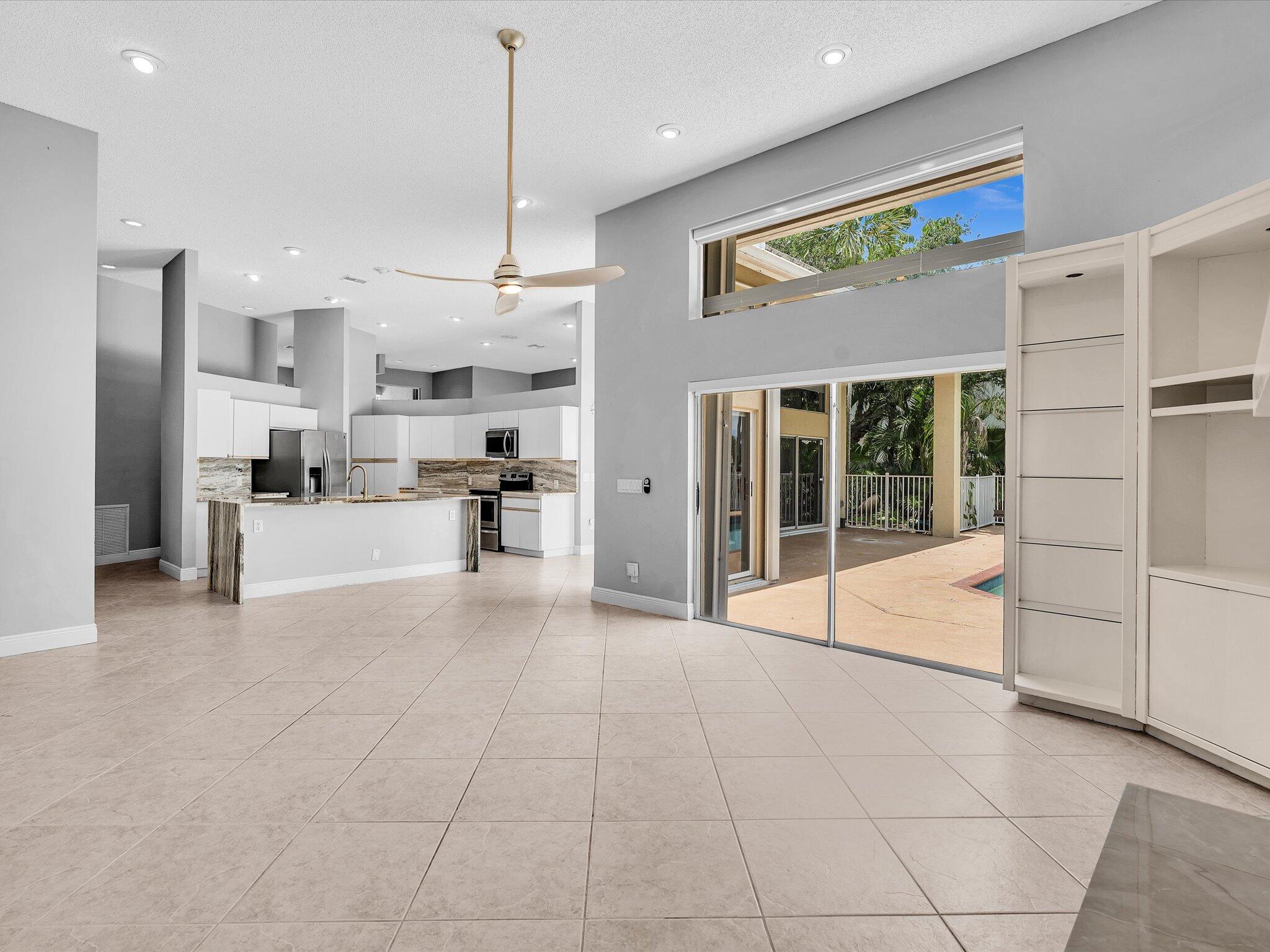 10434 NW 6th, Coral Springs FL 33071