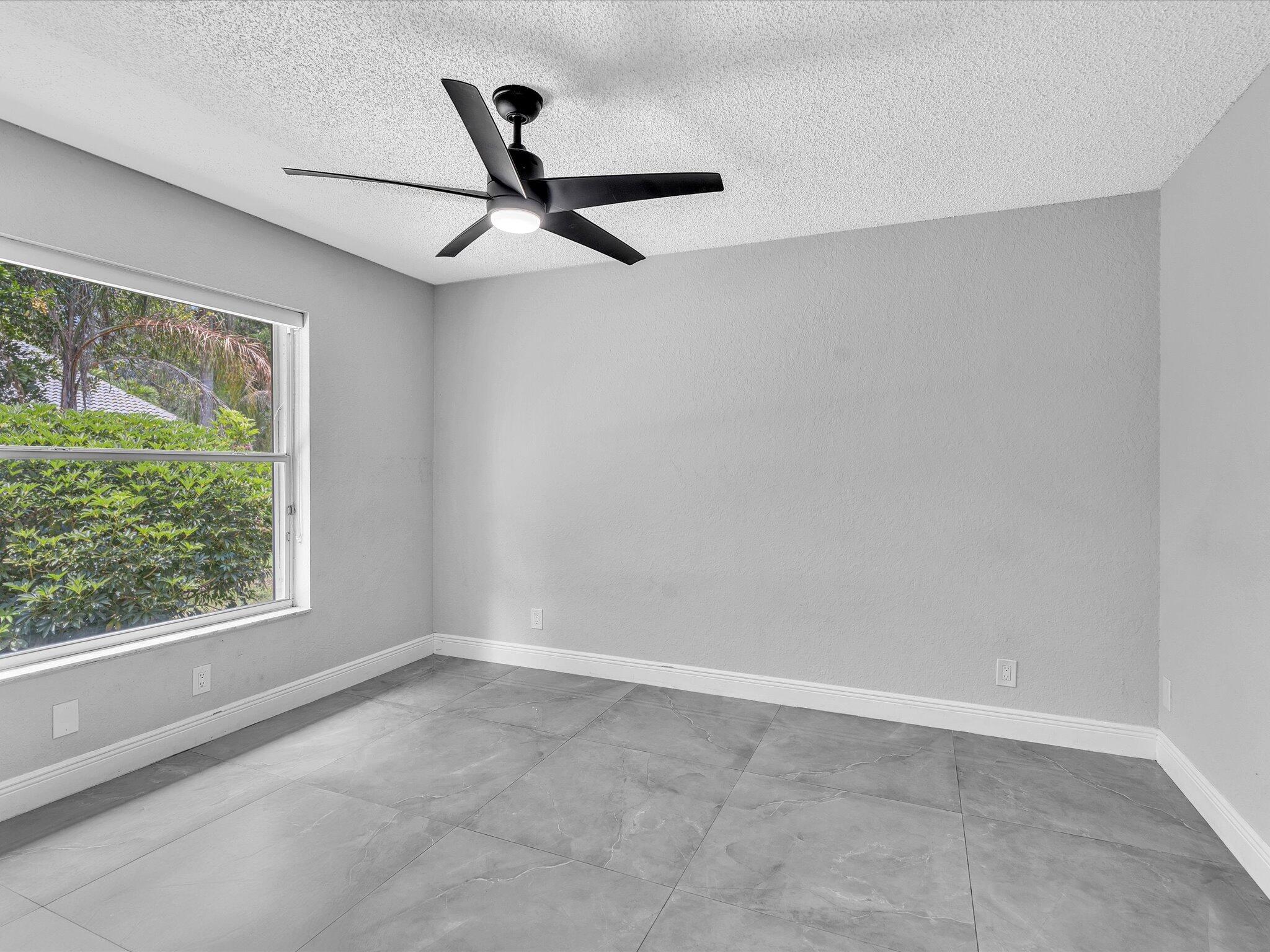 10434 NW 6th, Coral Springs FL 33071
