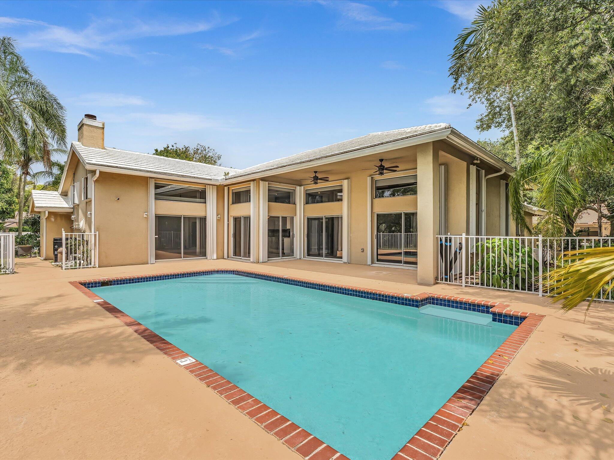 10434 NW 6th, Coral Springs FL 33071