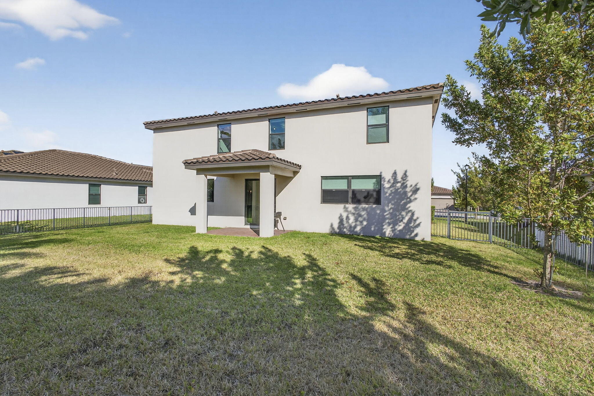 3179 Streng #3179, Royal Palm Beach FL 33411