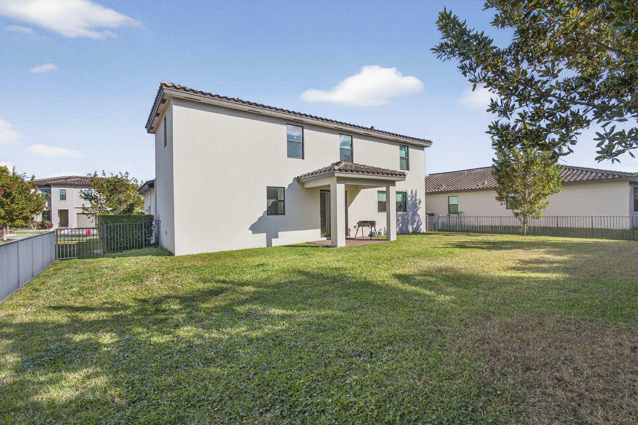 3179 Streng #3179, Royal Palm Beach FL 33411