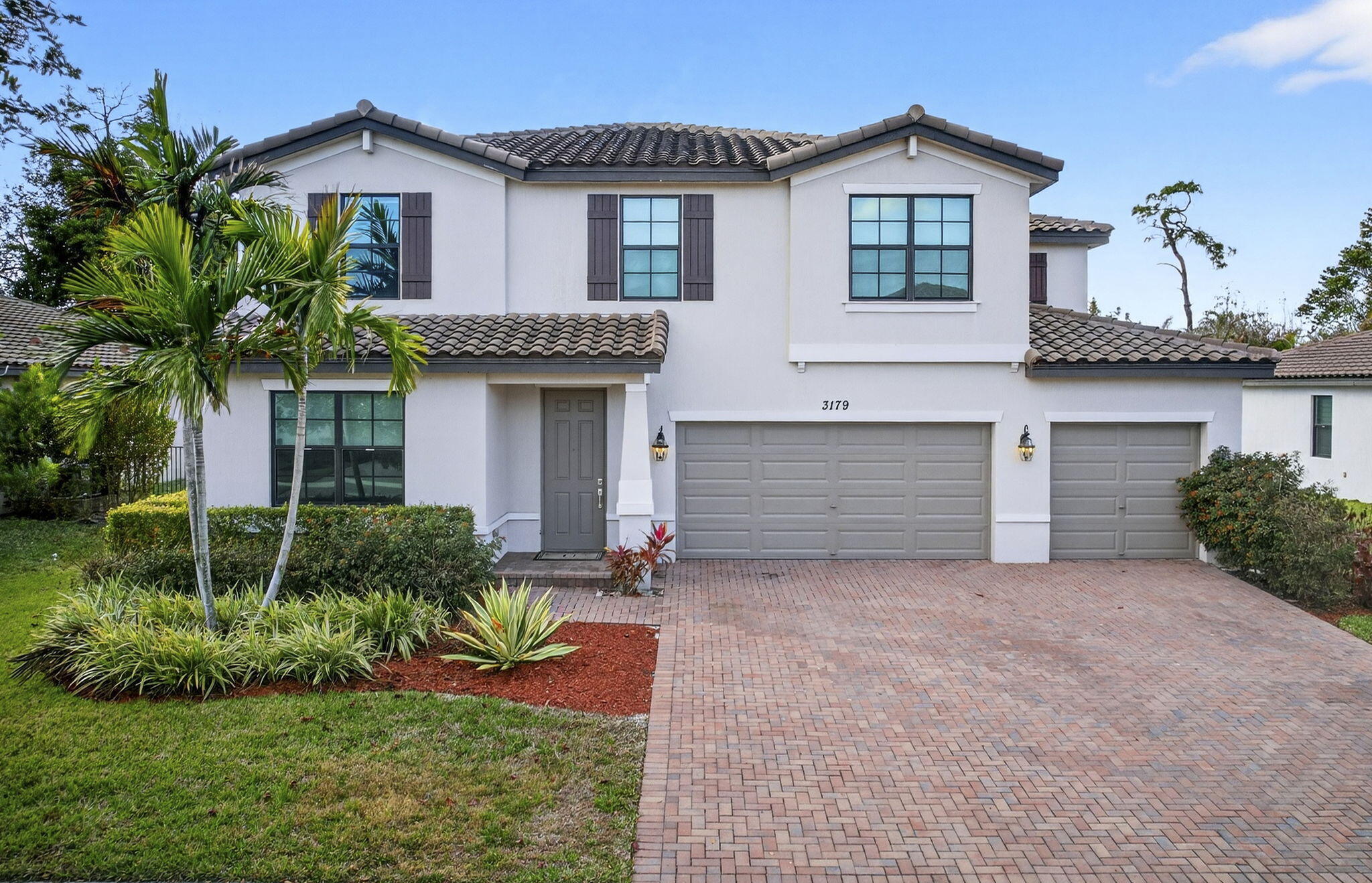 3179 Streng #3179, Royal Palm Beach FL 33411