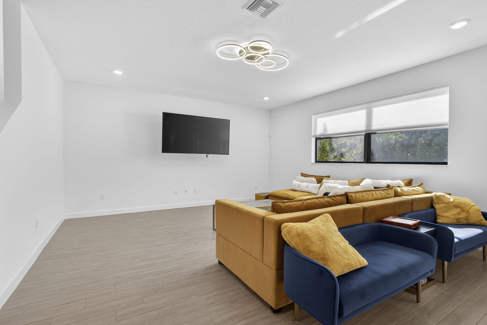 3179 Streng #3179, Royal Palm Beach FL 33411