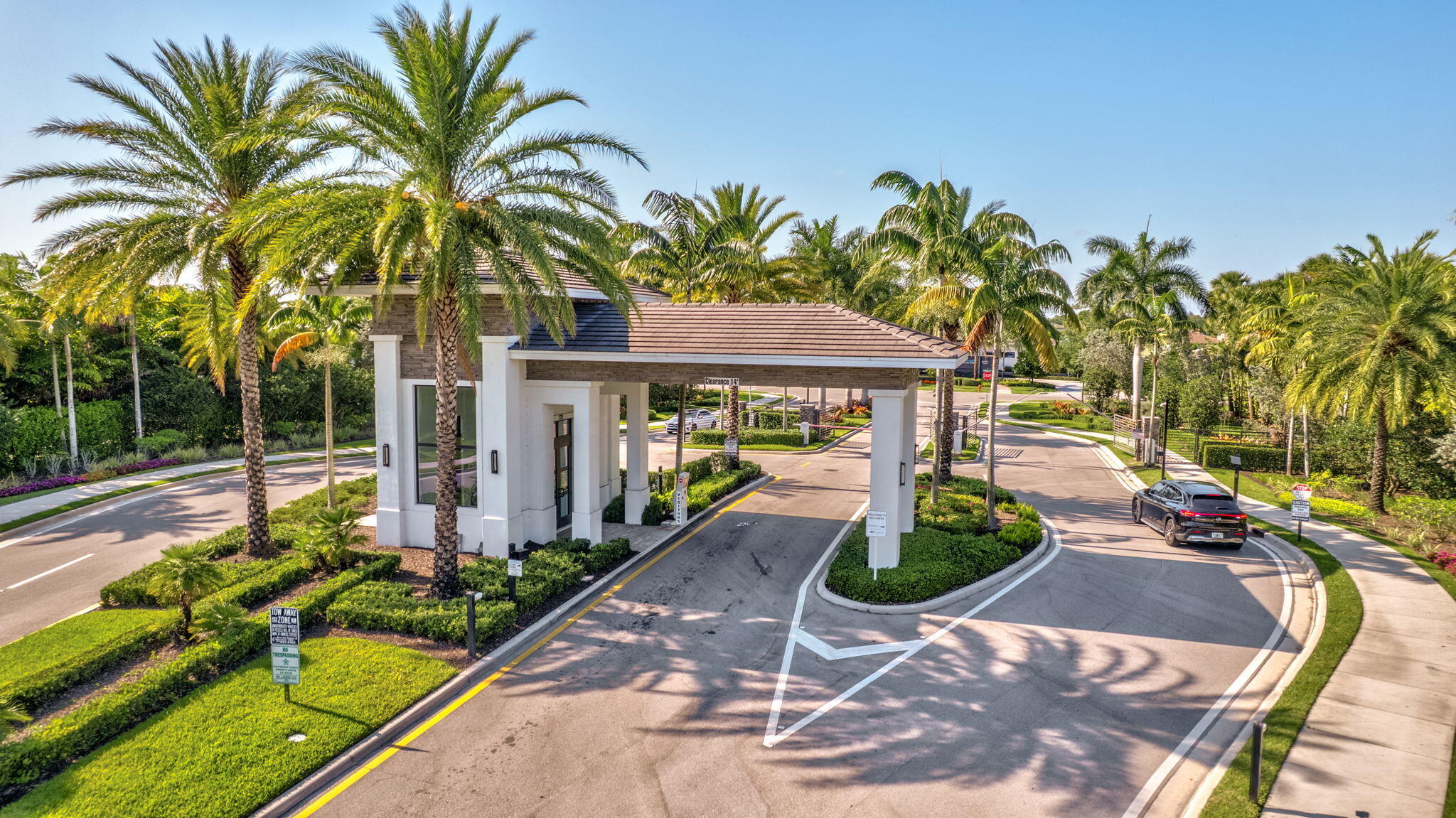 3179 Streng #3179, Royal Palm Beach FL 33411