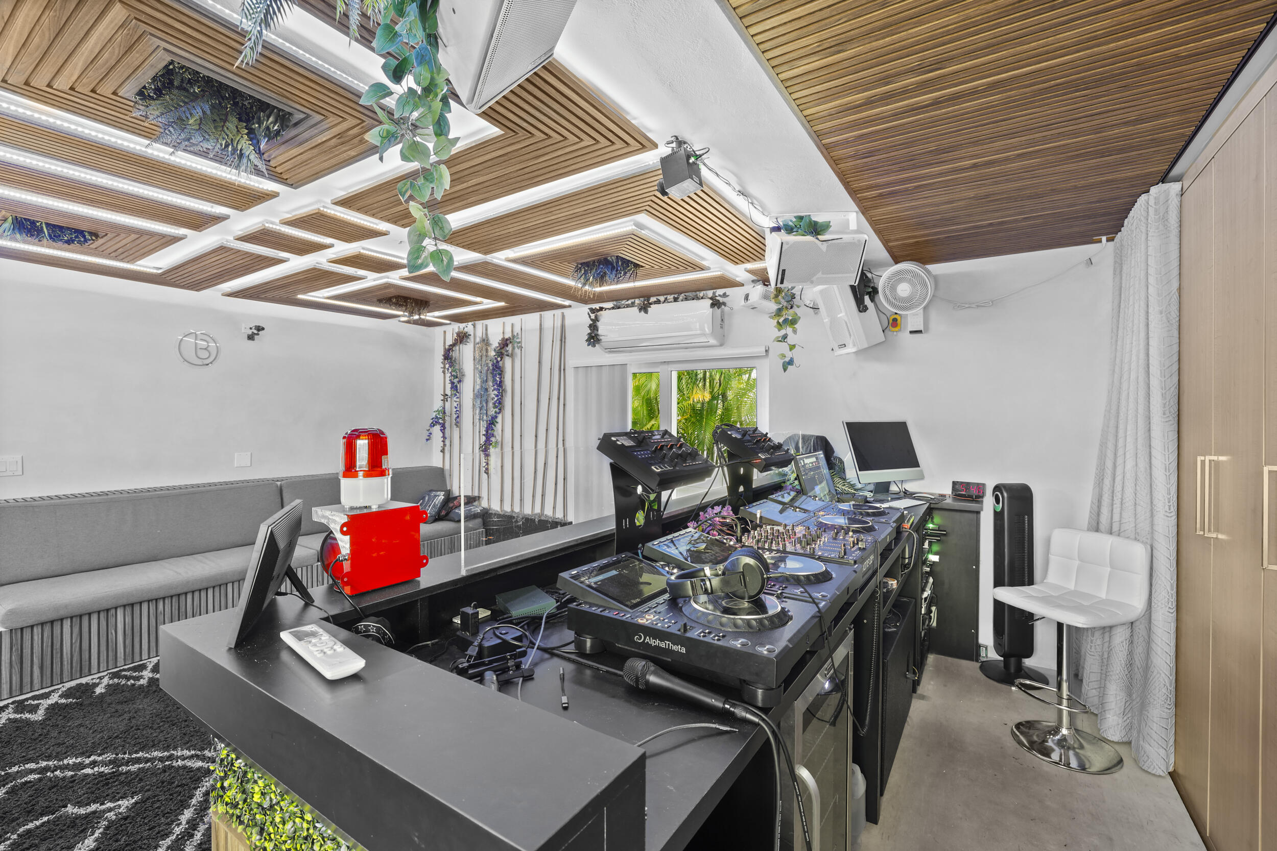 1321 Tangelo, Fort Lauderdale FL 33315