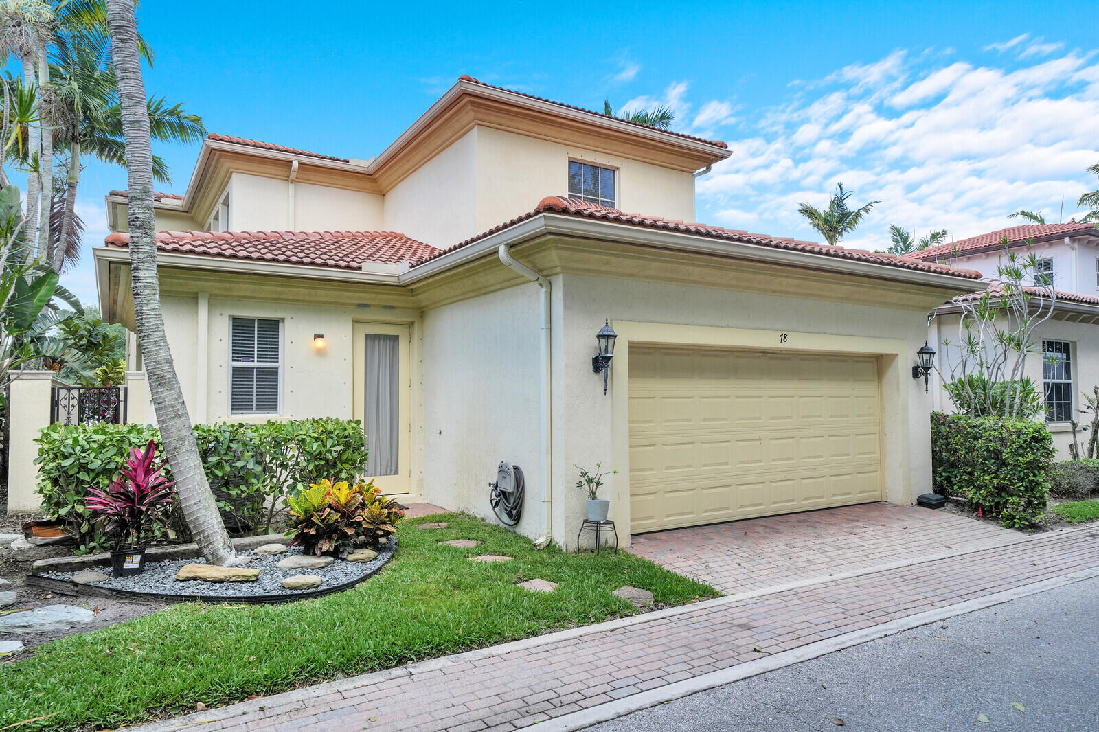 78 Stoney, Palm Beach Gardens FL 33410