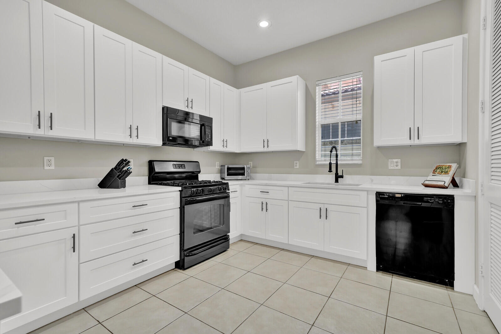 78 Stoney, Palm Beach Gardens FL 33410