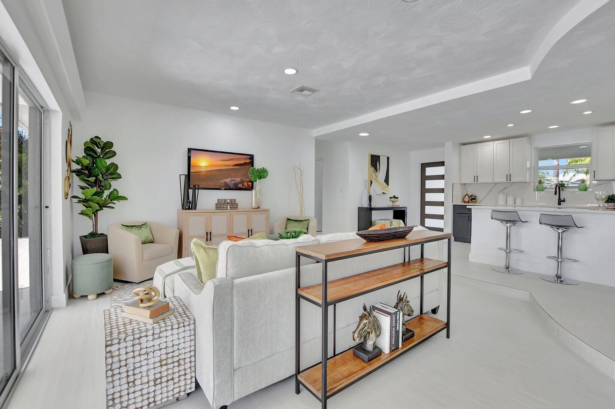 832 SW 10th, Boca Raton FL 33486