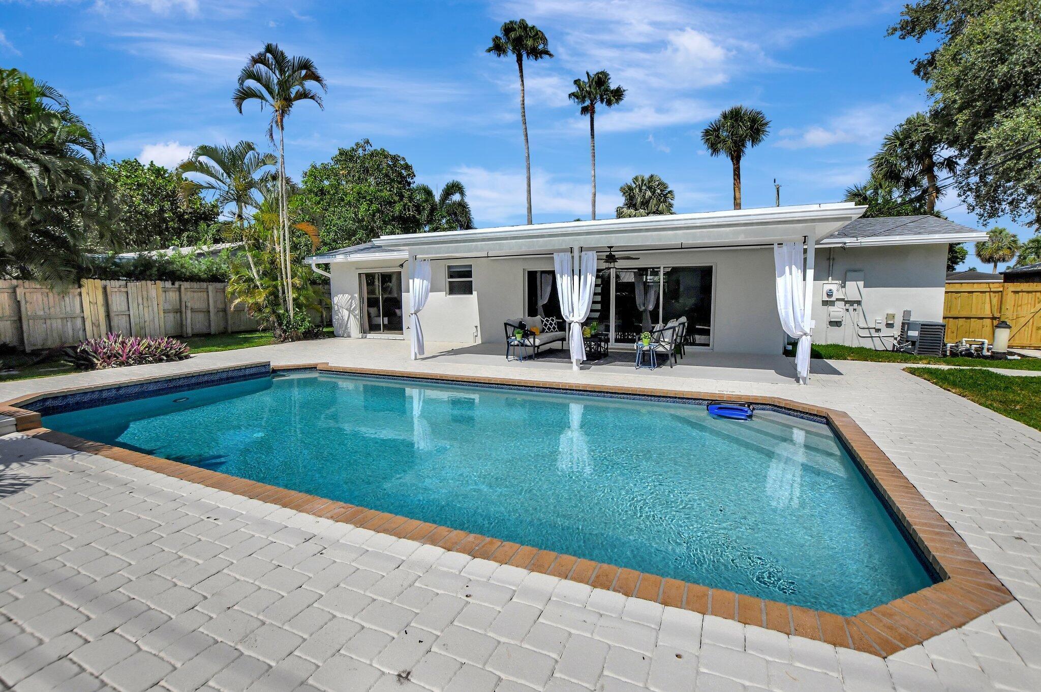 832 SW 10th, Boca Raton FL 33486
