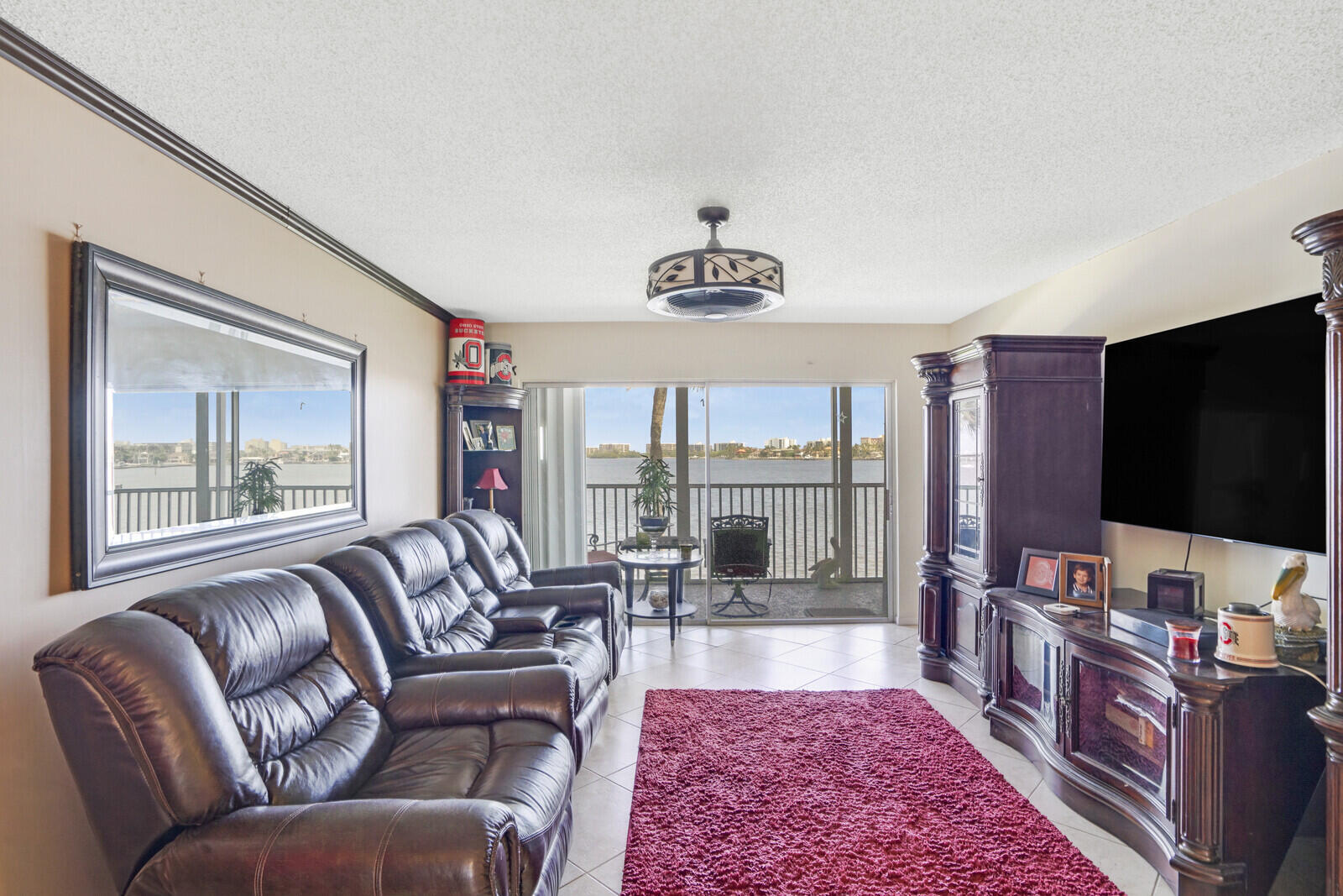 100 Waterway #209, Lantana FL 33462
