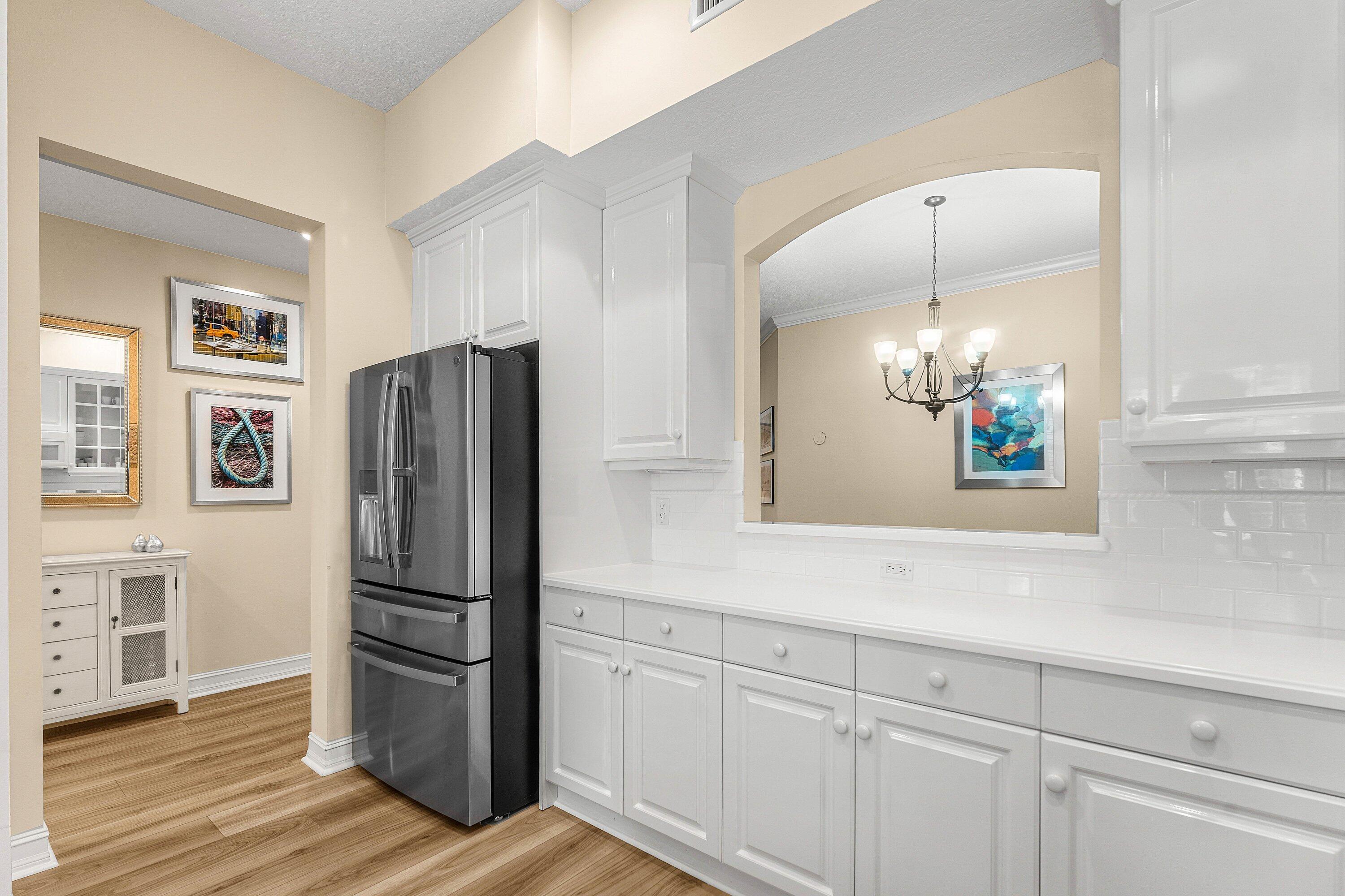 101 Palm Bay #A, Palm Beach Gardens FL 33418