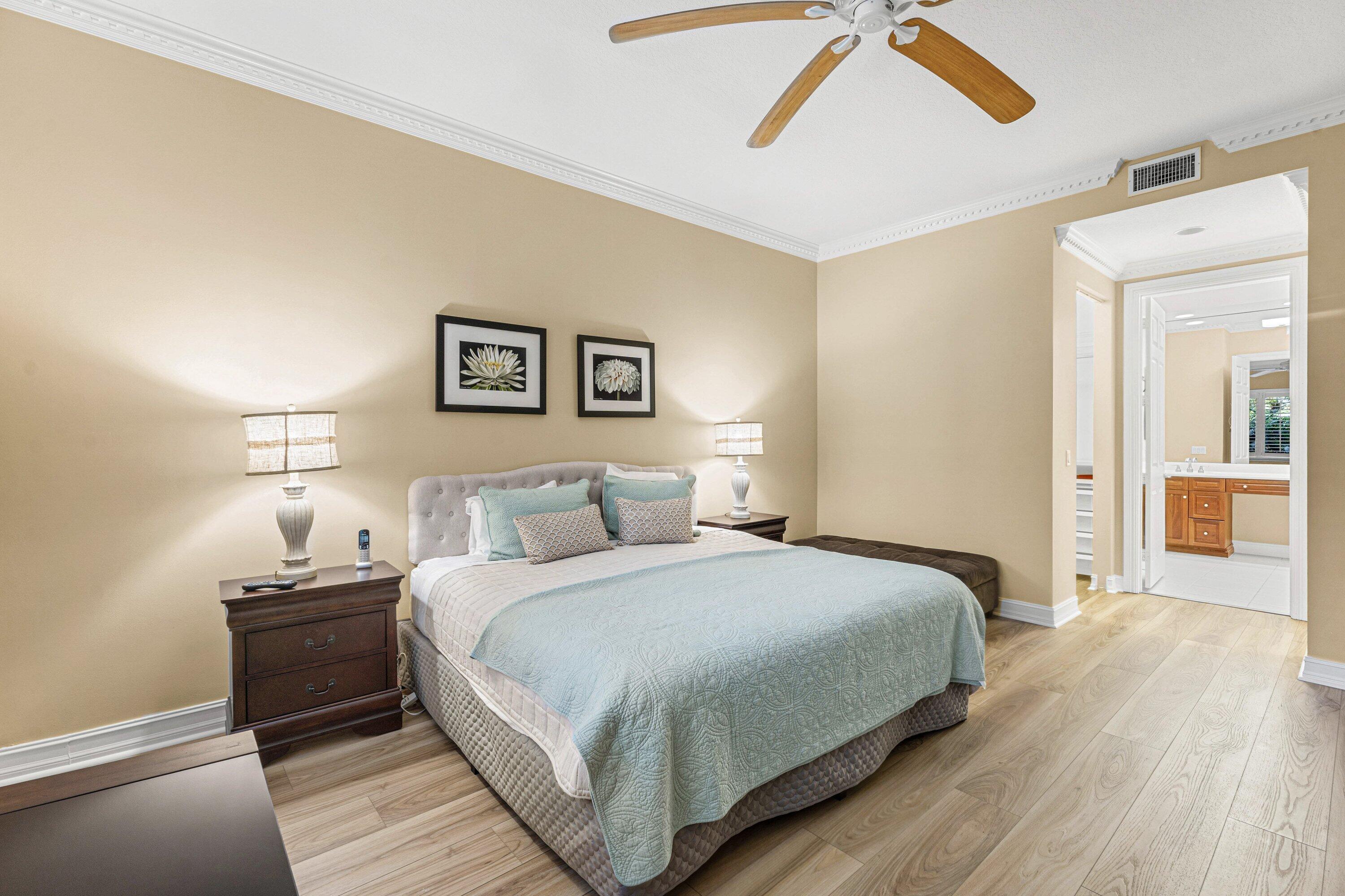 101 Palm Bay #A, Palm Beach Gardens FL 33418