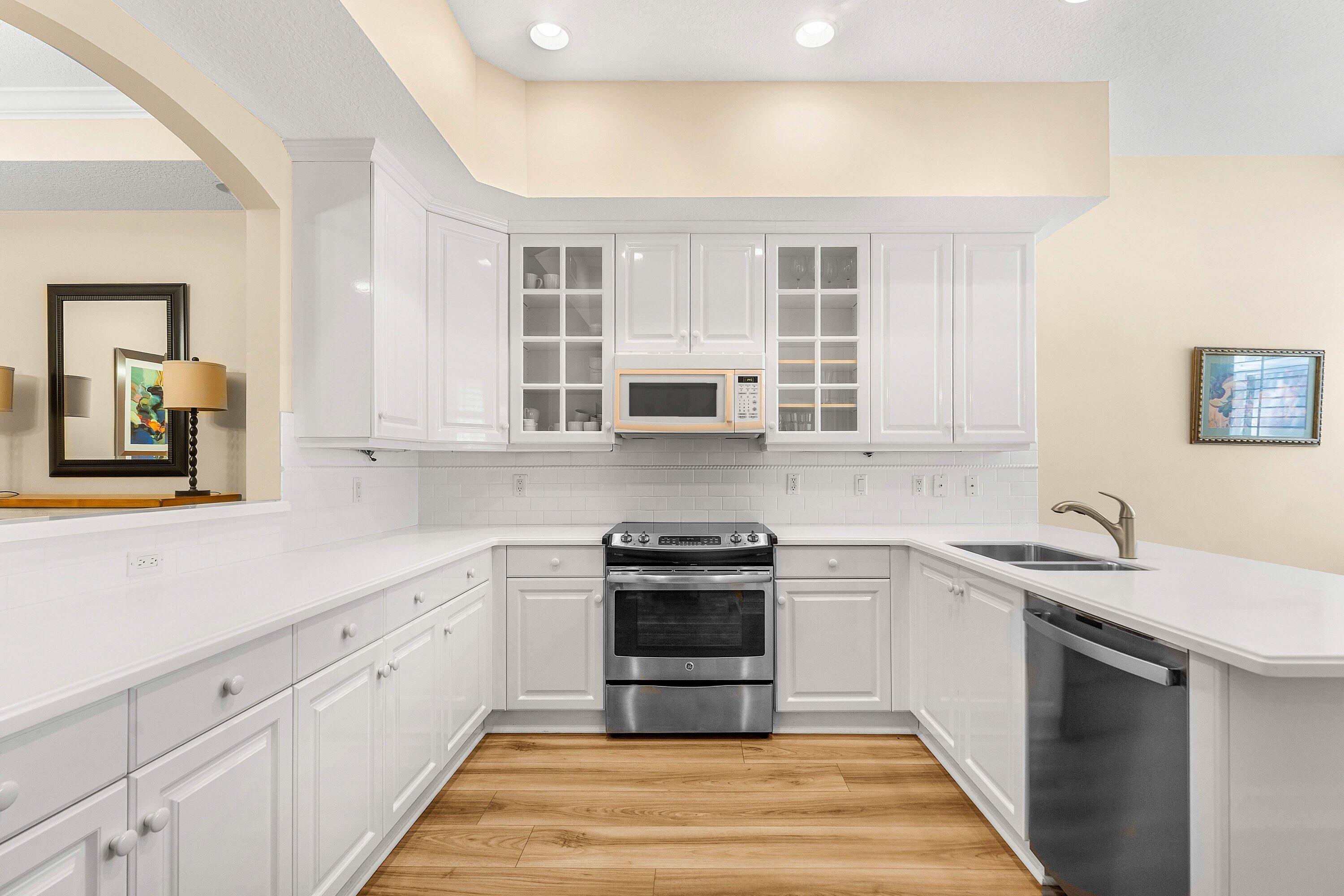 101 Palm Bay #A, Palm Beach Gardens FL 33418