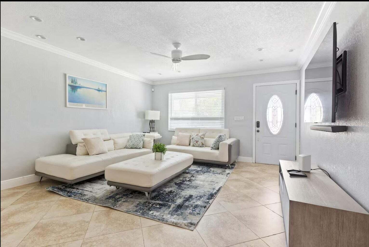 337 Balsam, Palm Beach Gardens FL 33410