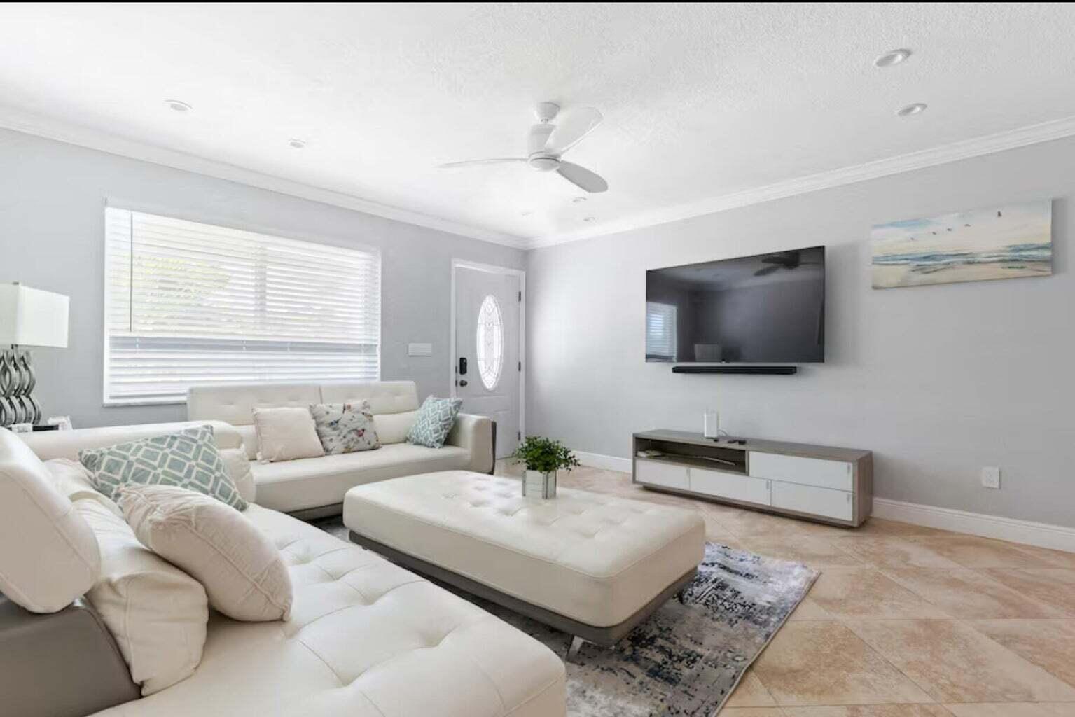 337 Balsam, Palm Beach Gardens FL 33410