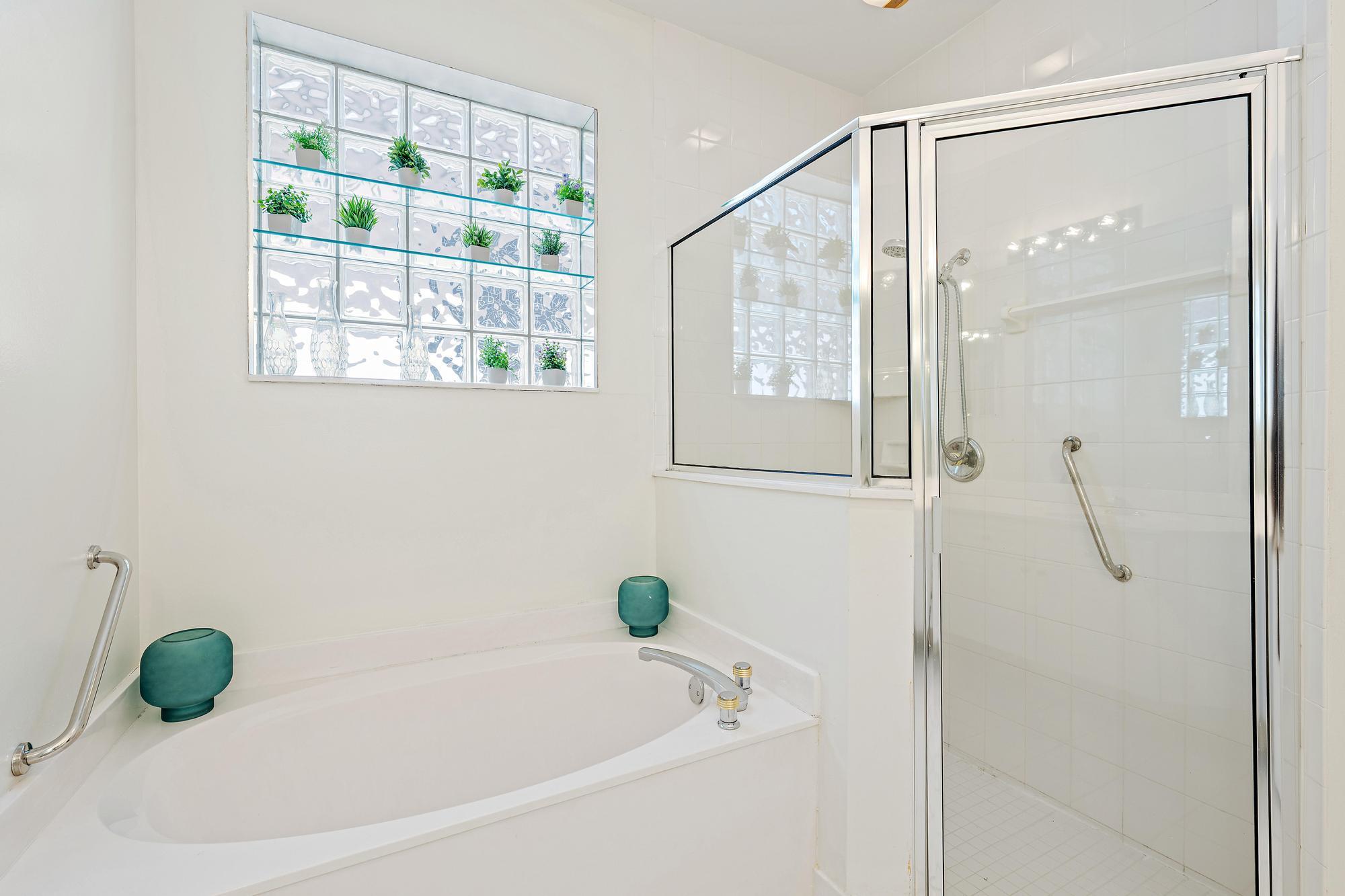 8232 Heritage Club, West Palm Beach FL 33412