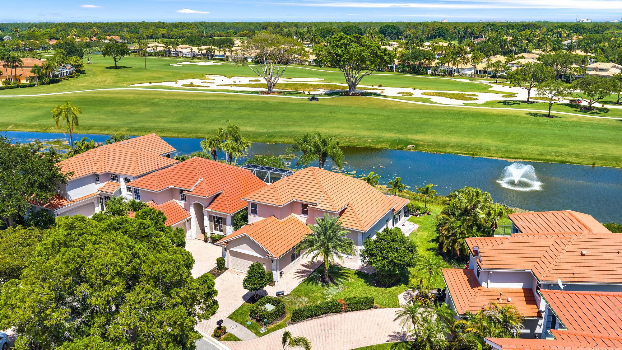 8232 Heritage Club, West Palm Beach FL 33412