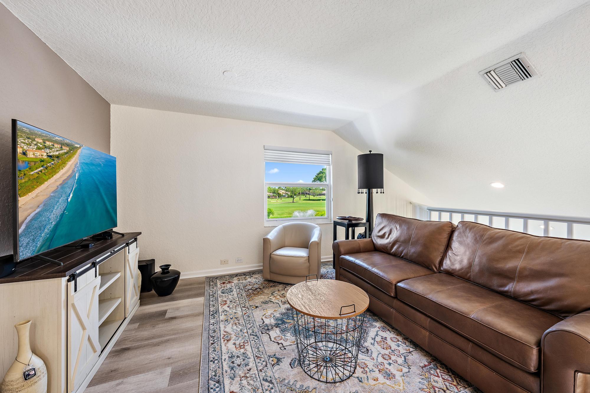 8232 Heritage Club, West Palm Beach FL 33412