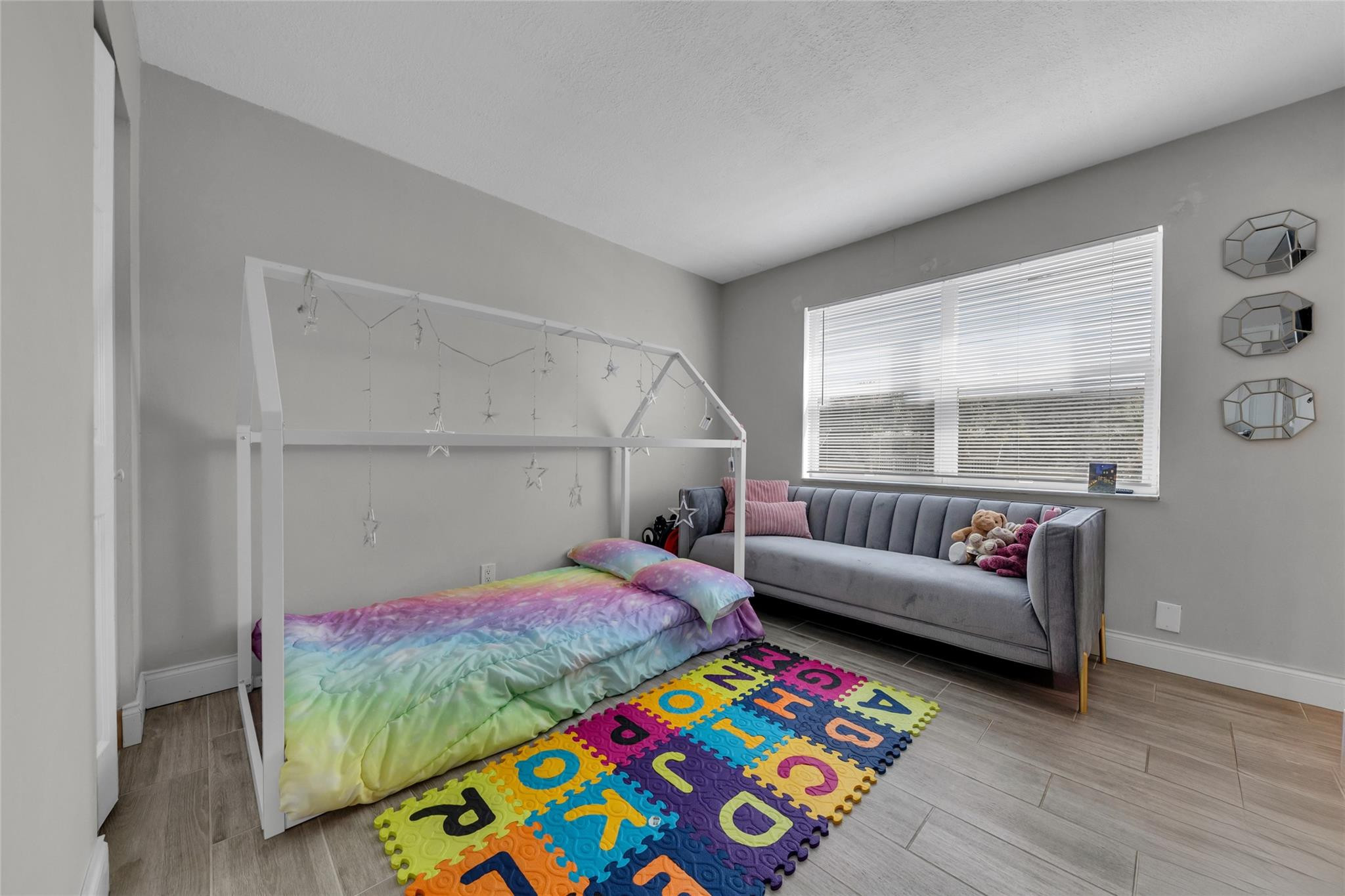 611 NE 14th #306, Fort Lauderdale FL 33304