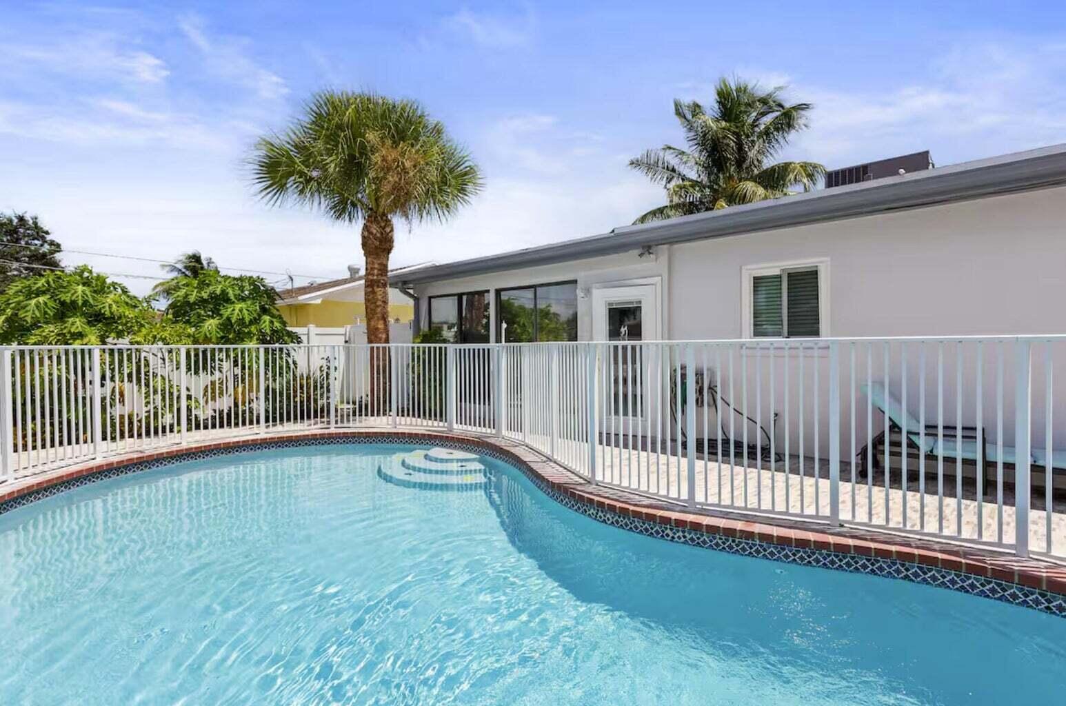337 Balsam, Palm Beach Gardens FL 33410
