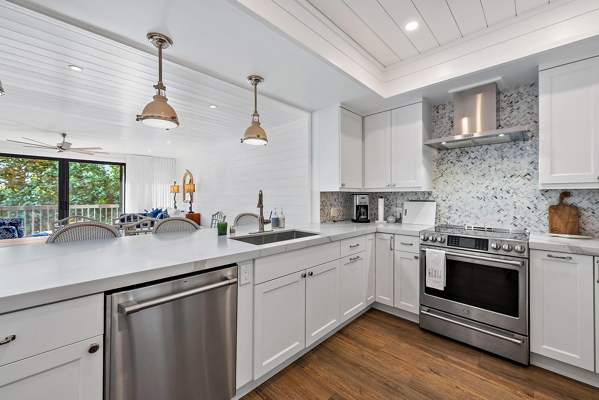 70 Celestial #208, Juno Beach FL 33408