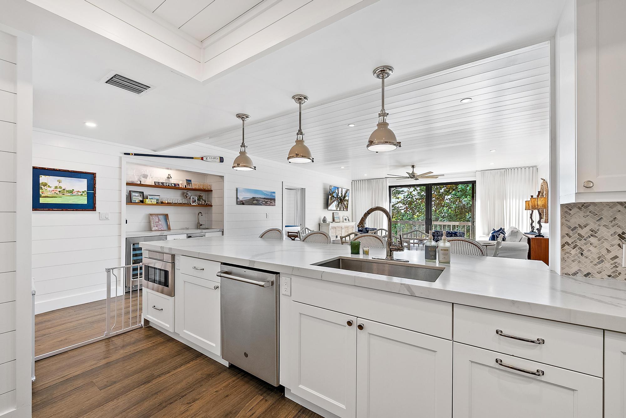 70 Celestial #208, Juno Beach FL 33408
