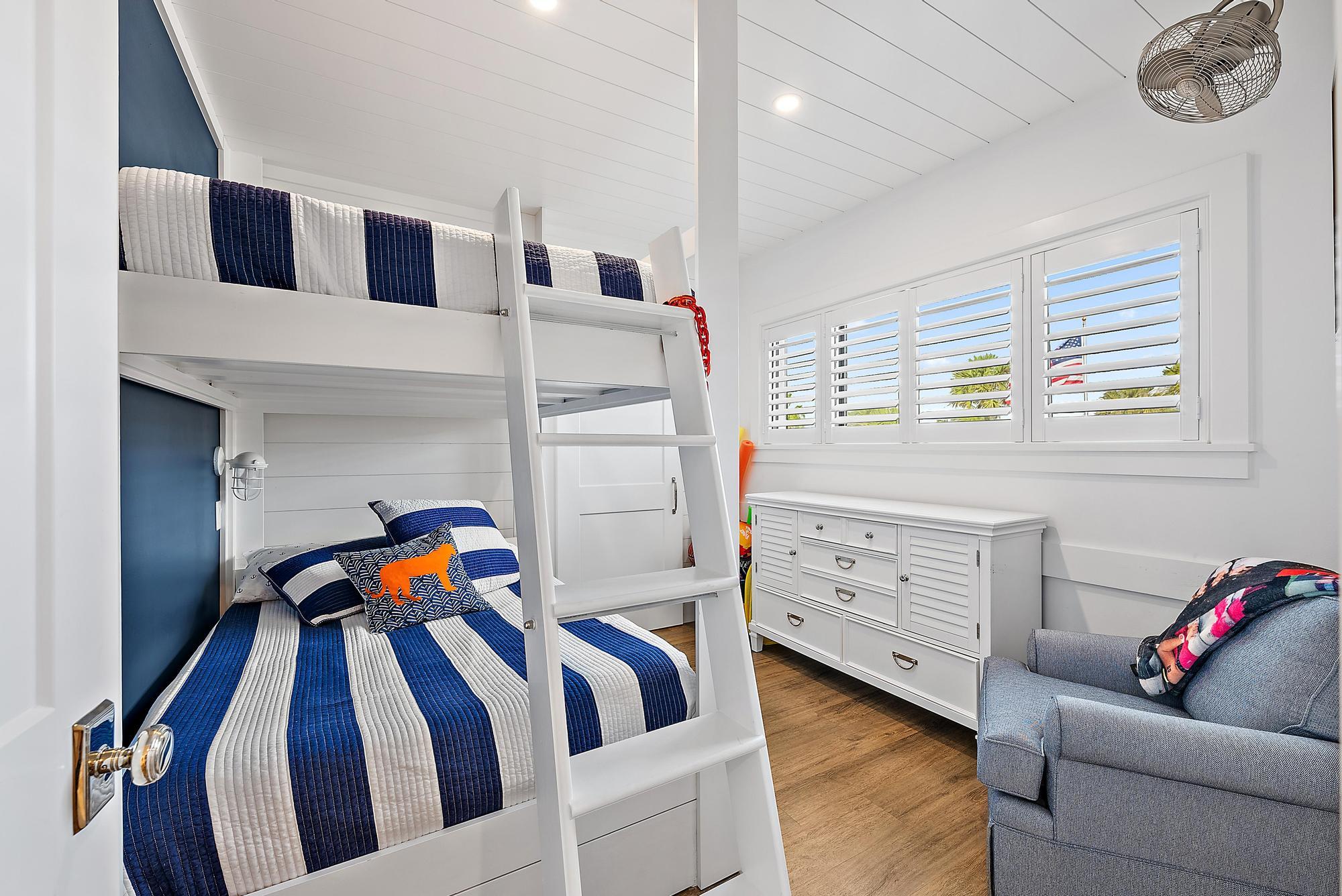 70 Celestial #208, Juno Beach FL 33408