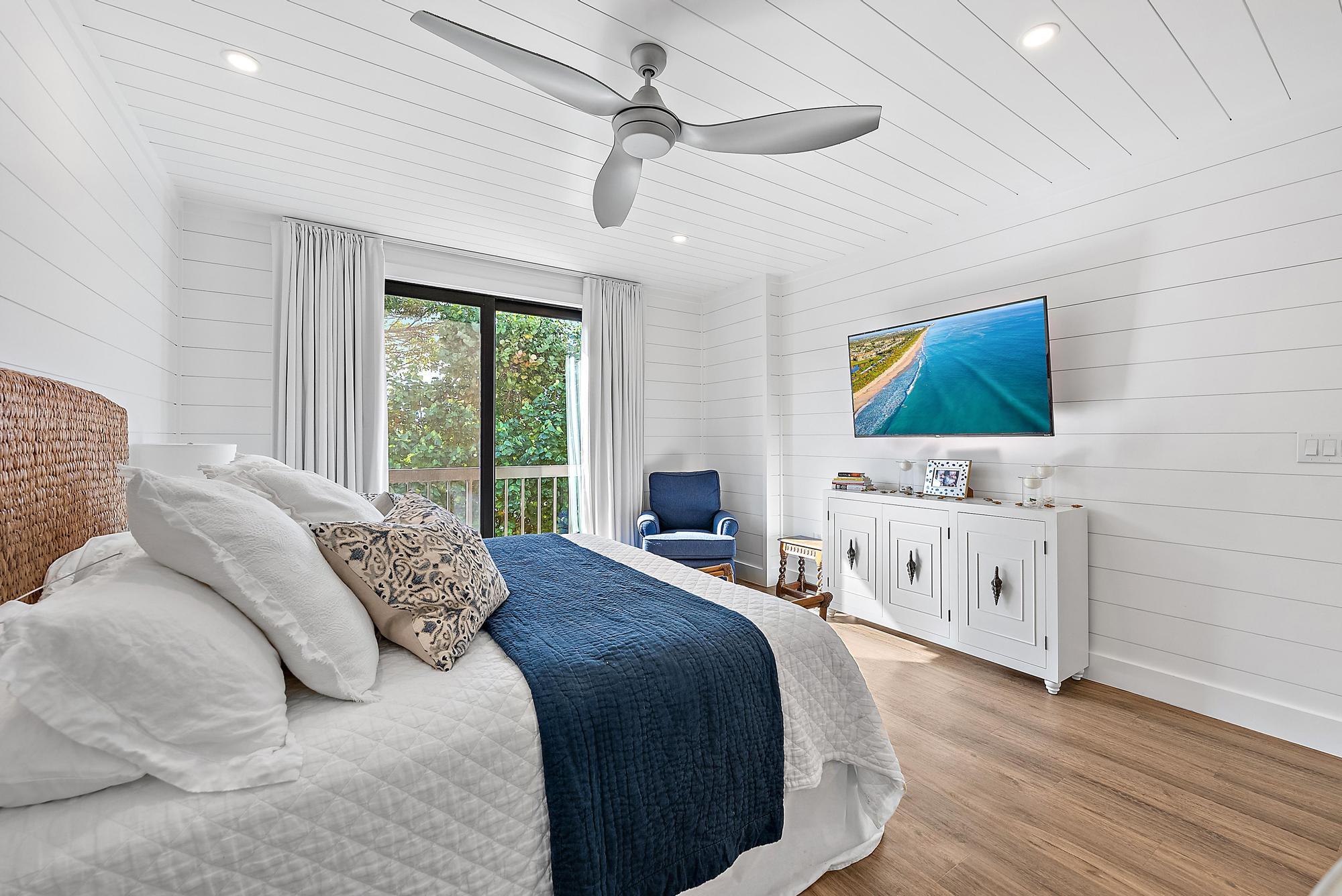 70 Celestial #208, Juno Beach FL 33408