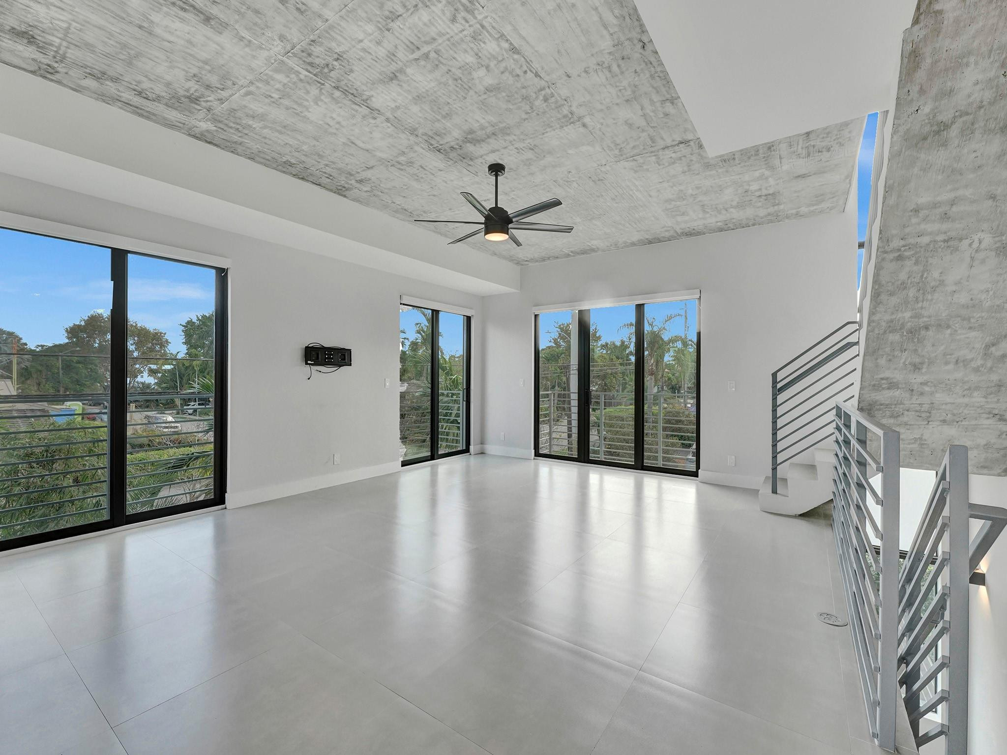 924 NE 4th, Fort Lauderdale FL 33301