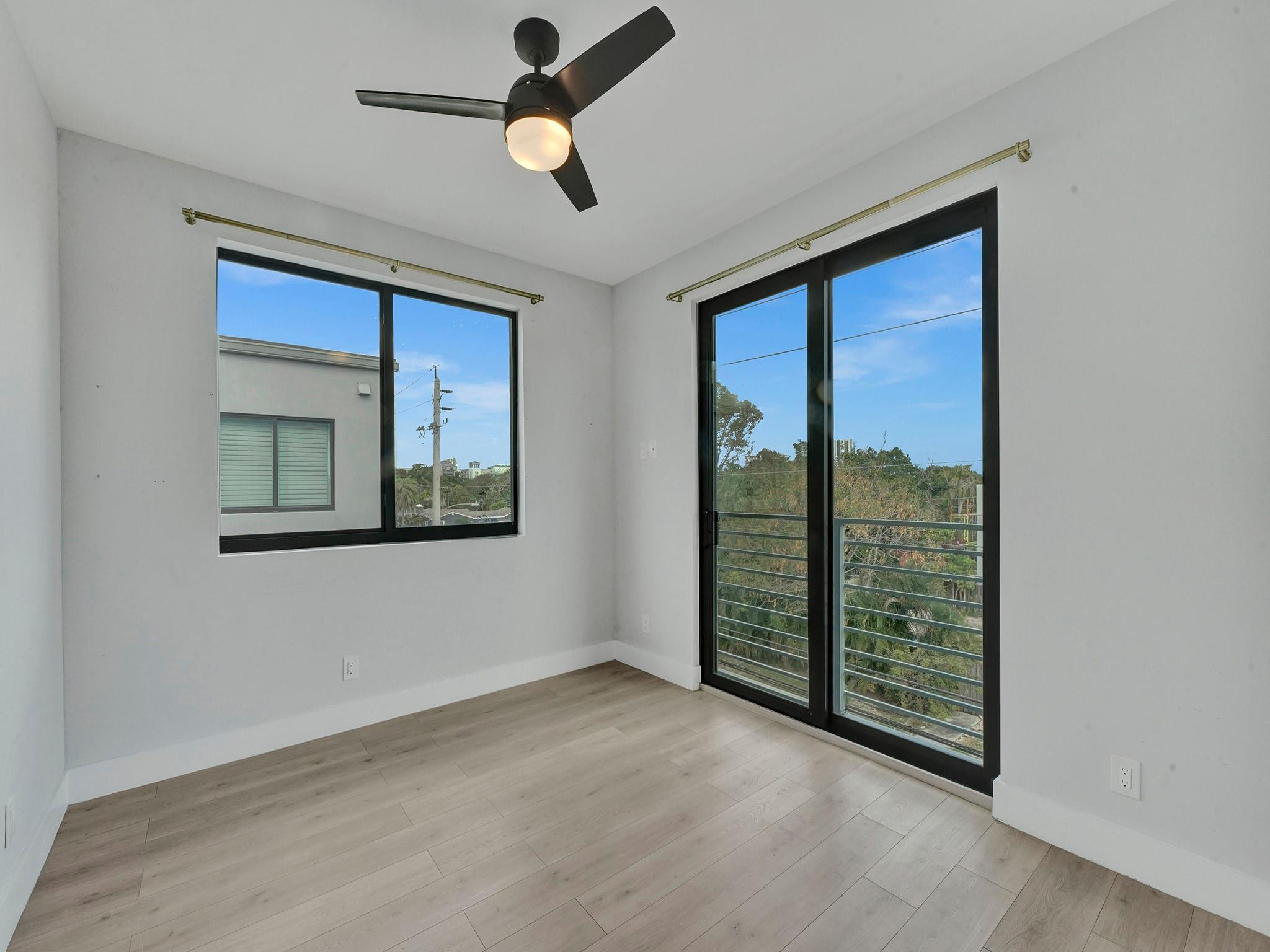 924 NE 4th, Fort Lauderdale FL 33301