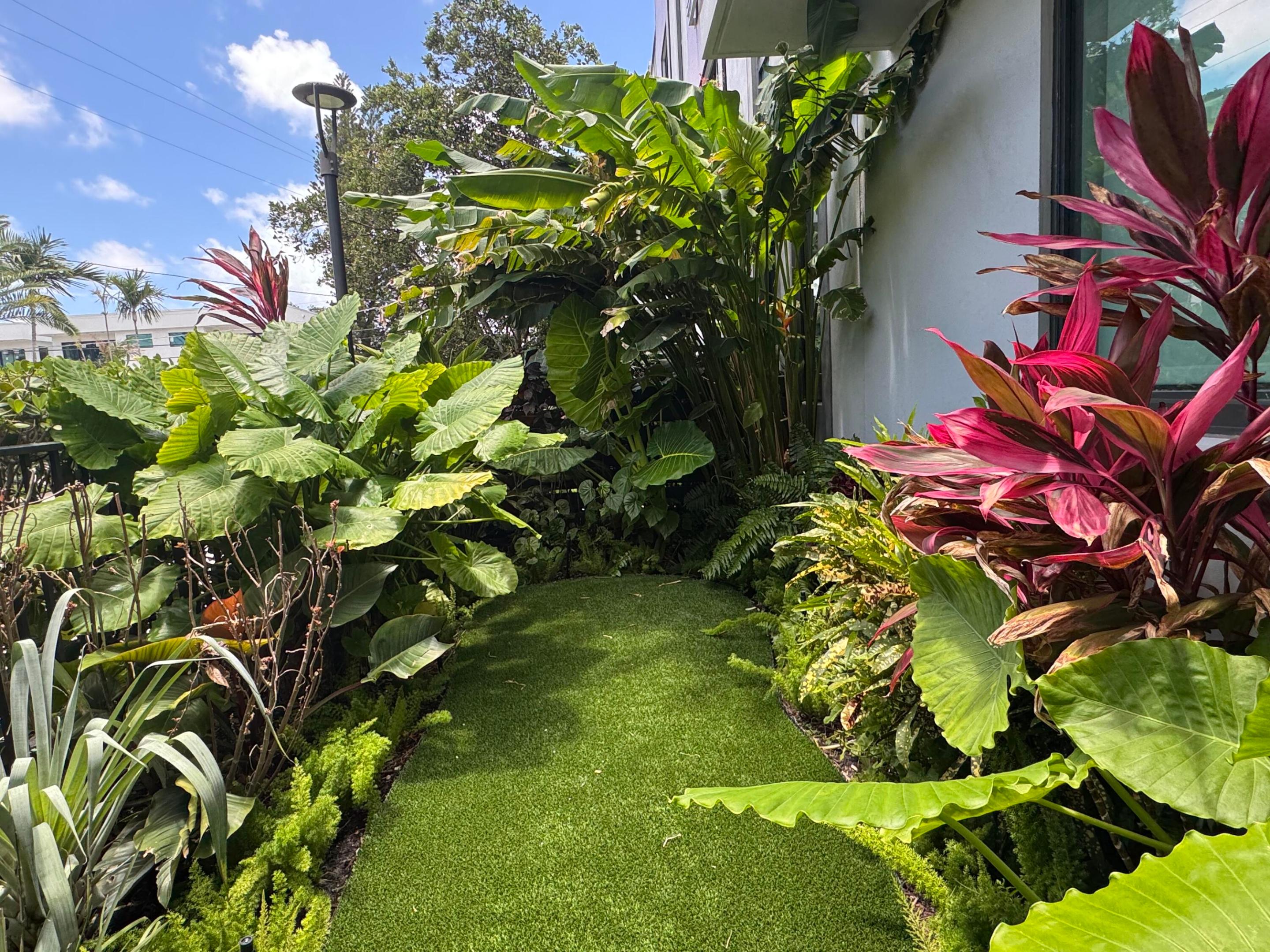 924 NE 4th, Fort Lauderdale FL 33301