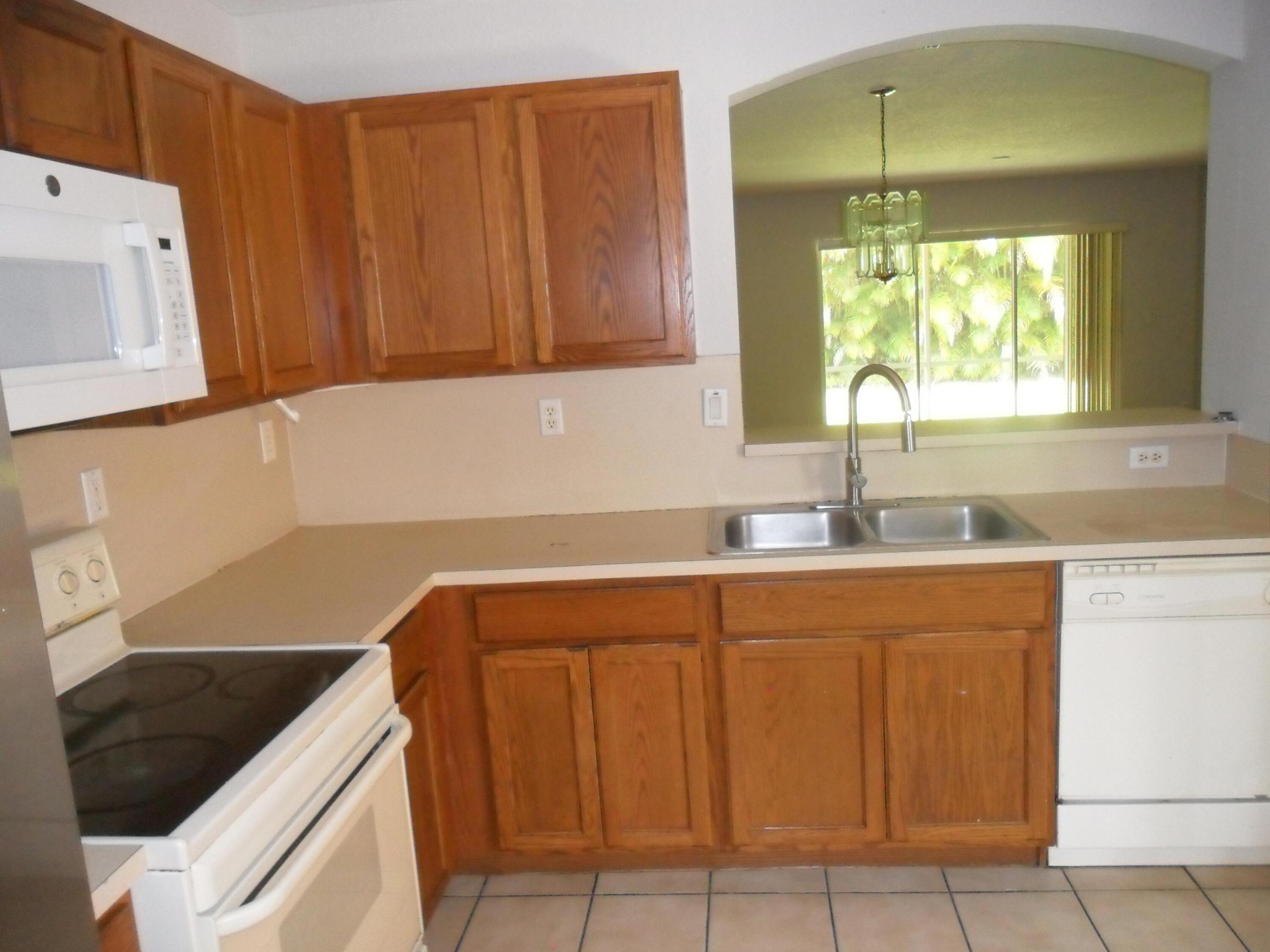 6097 United, West Palm Beach FL 33411