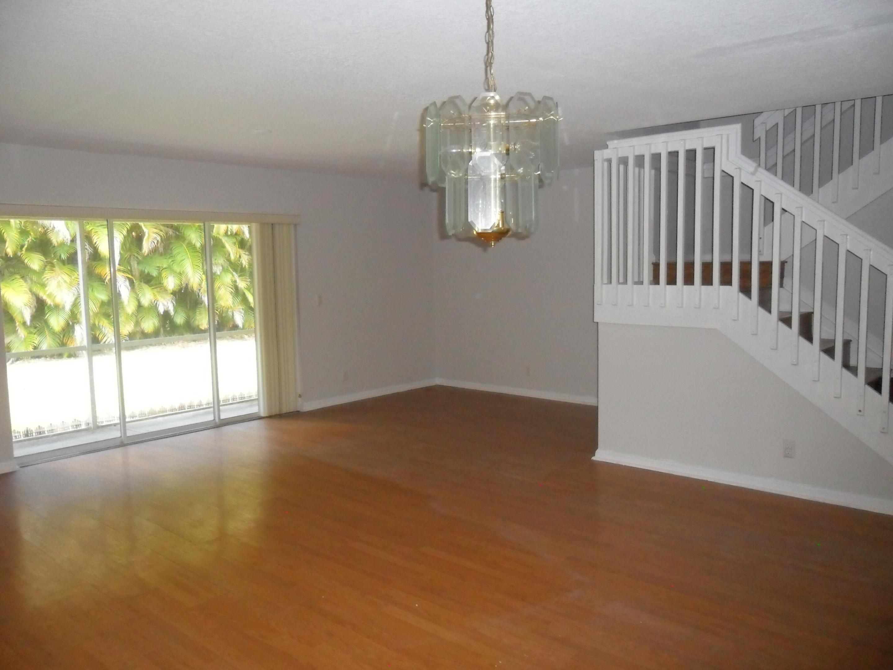 6097 United, West Palm Beach FL 33411