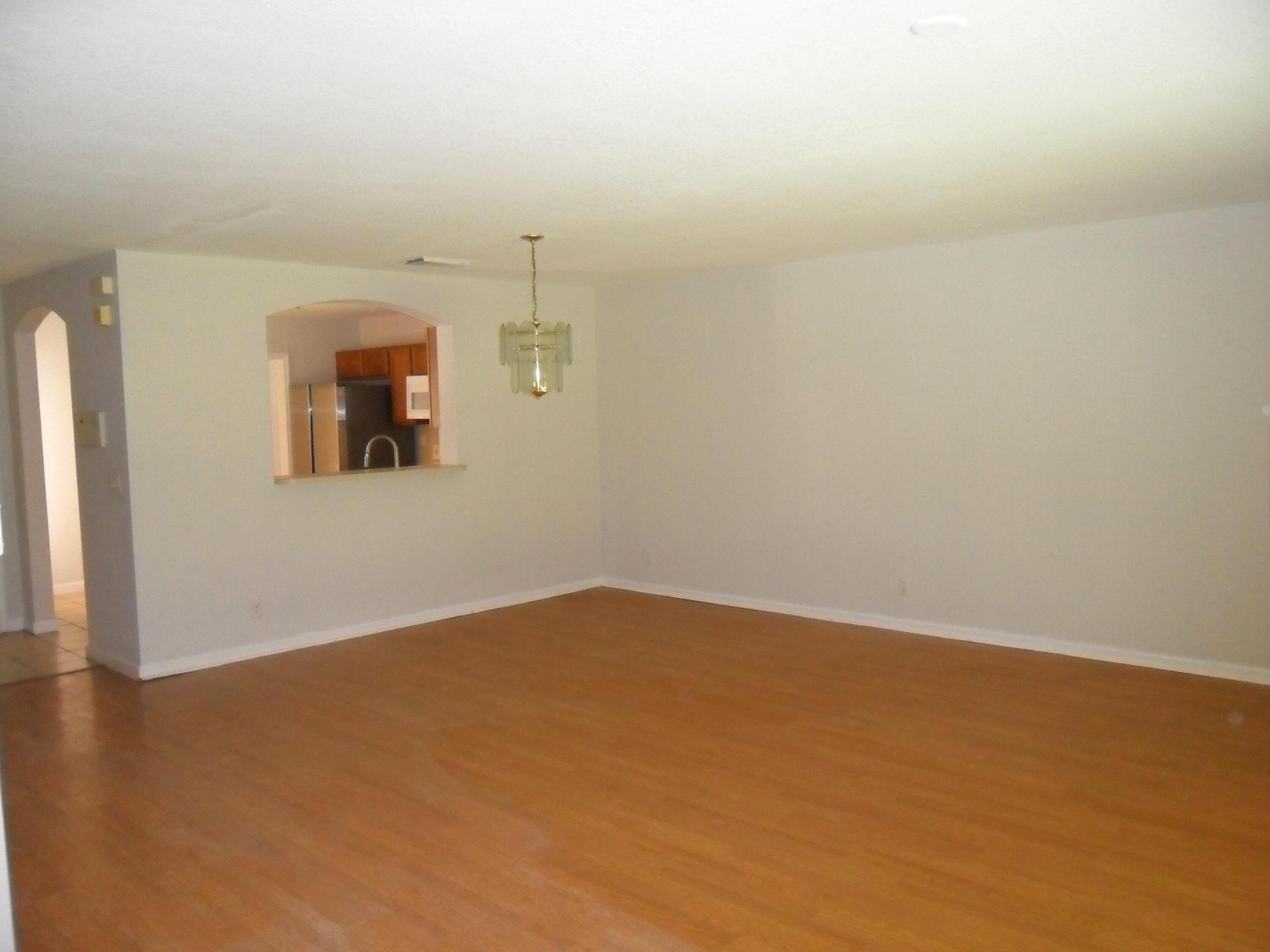 6097 United, West Palm Beach FL 33411