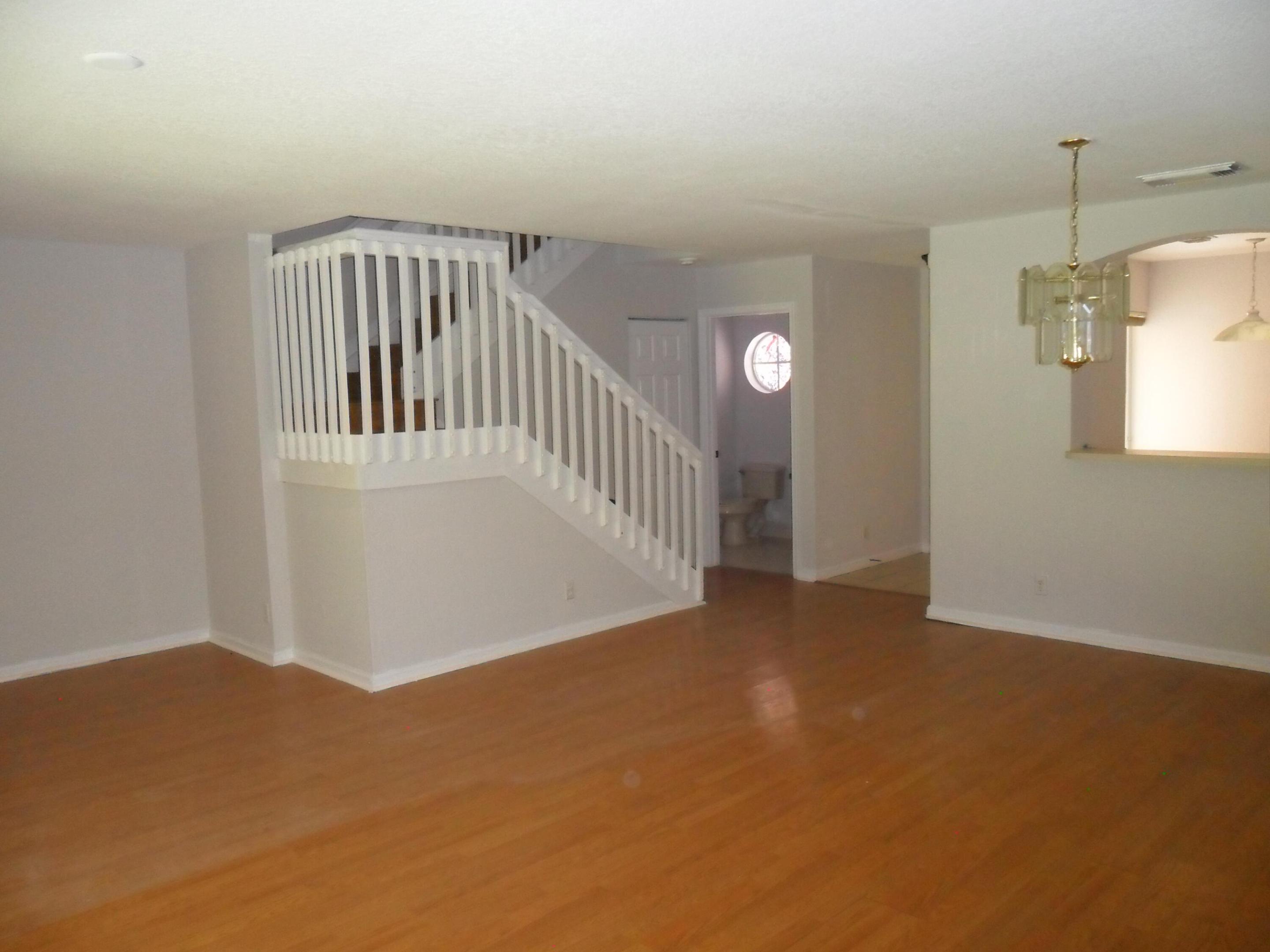 6097 United, West Palm Beach FL 33411