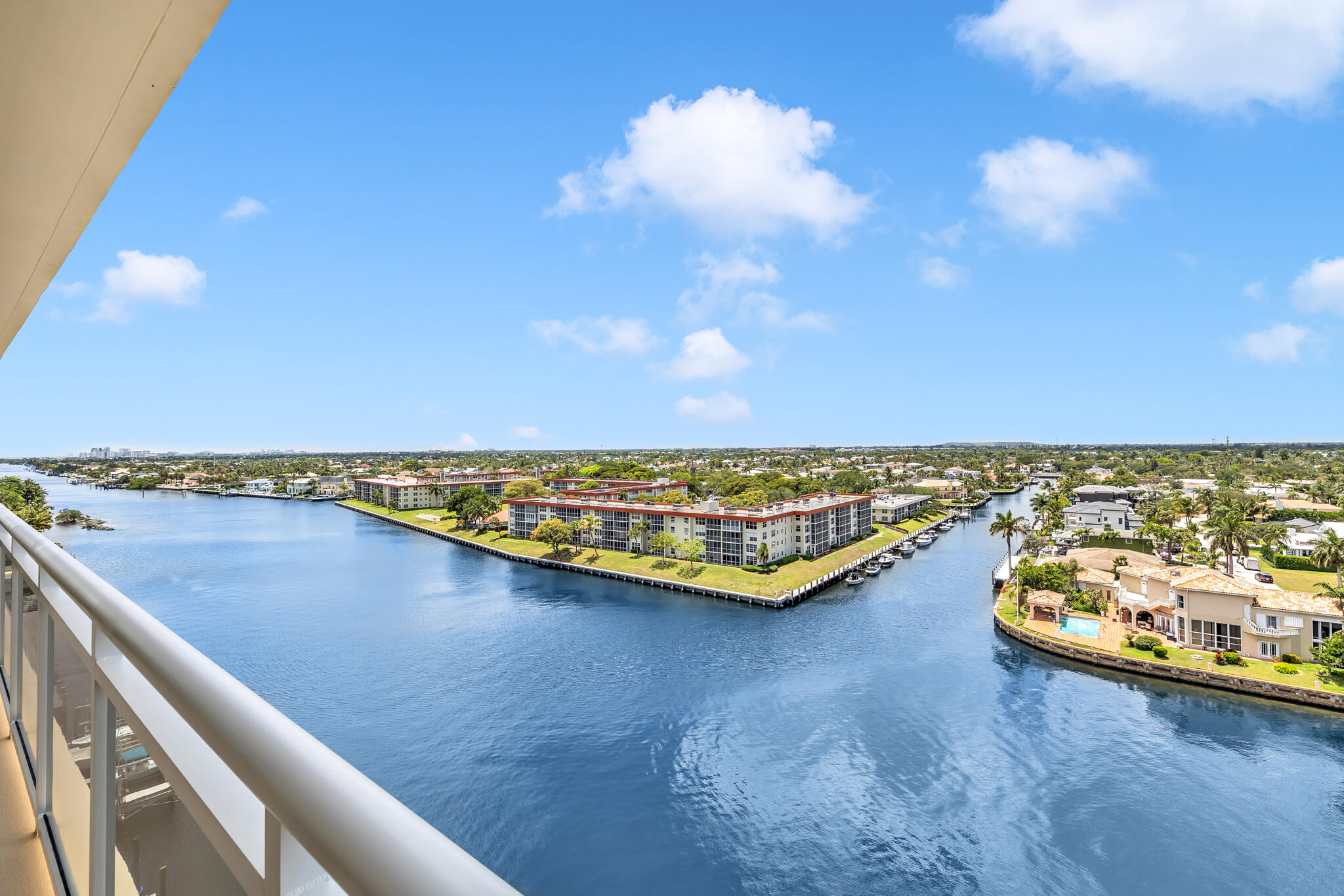 1160 Hillsboro Mile #Ph, Hillsboro Beach FL 33062