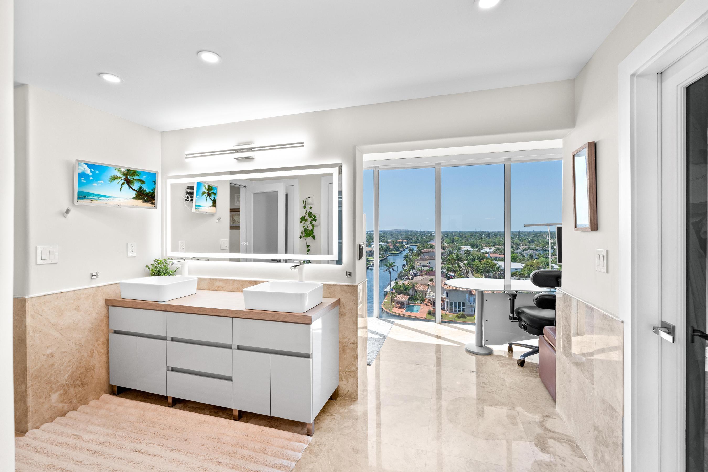 1160 Hillsboro Mile #Ph, Hillsboro Beach FL 33062