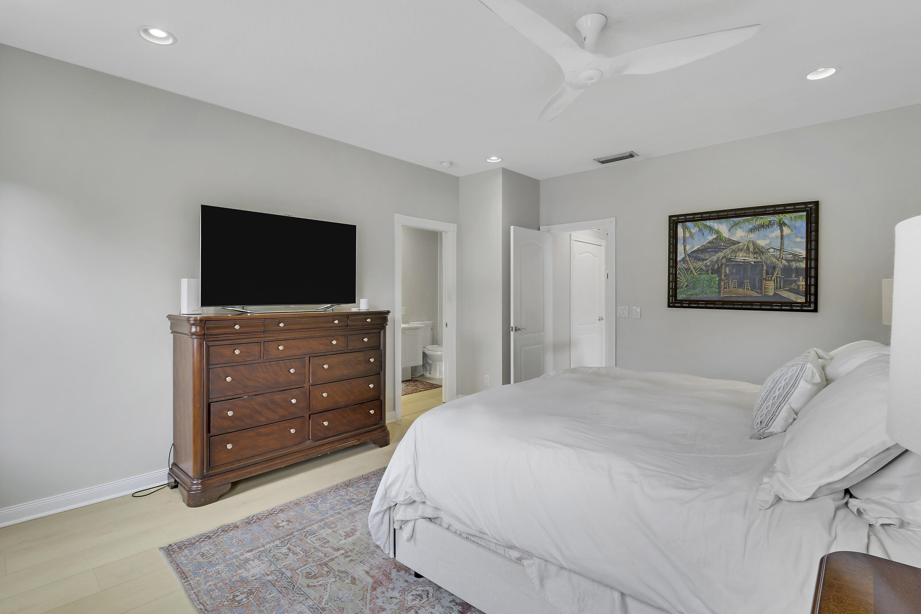23 Live Oak, Tequesta FL 33469
